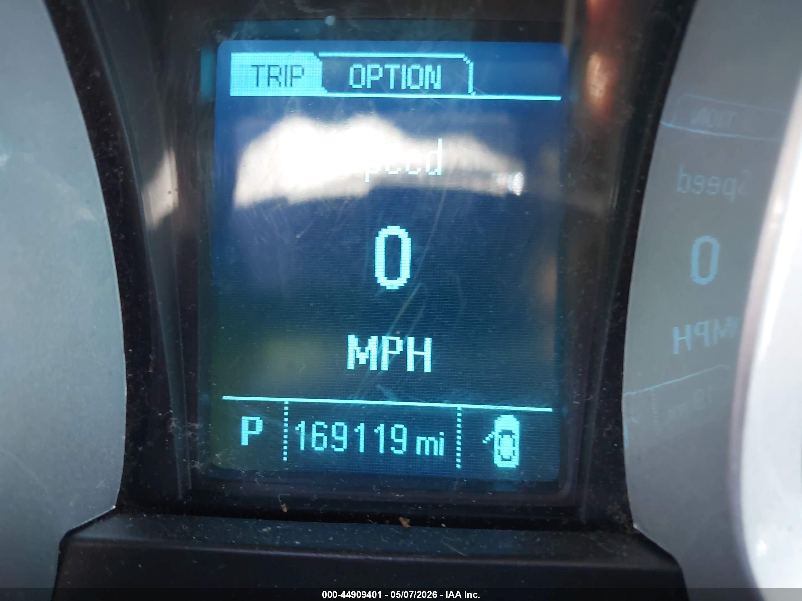 CHEVROLET EQUINOX image 7