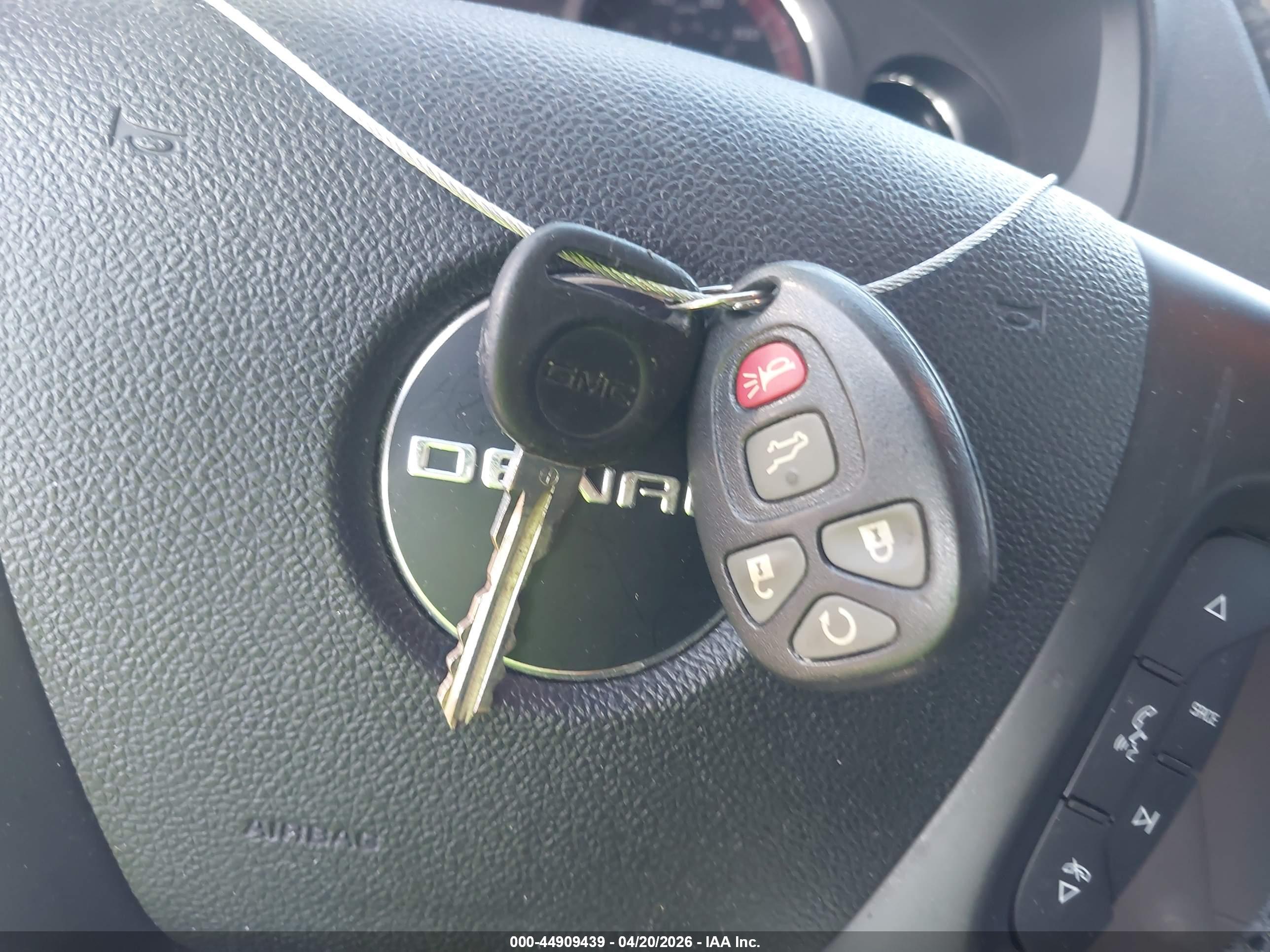 GMC ACADIA image 11