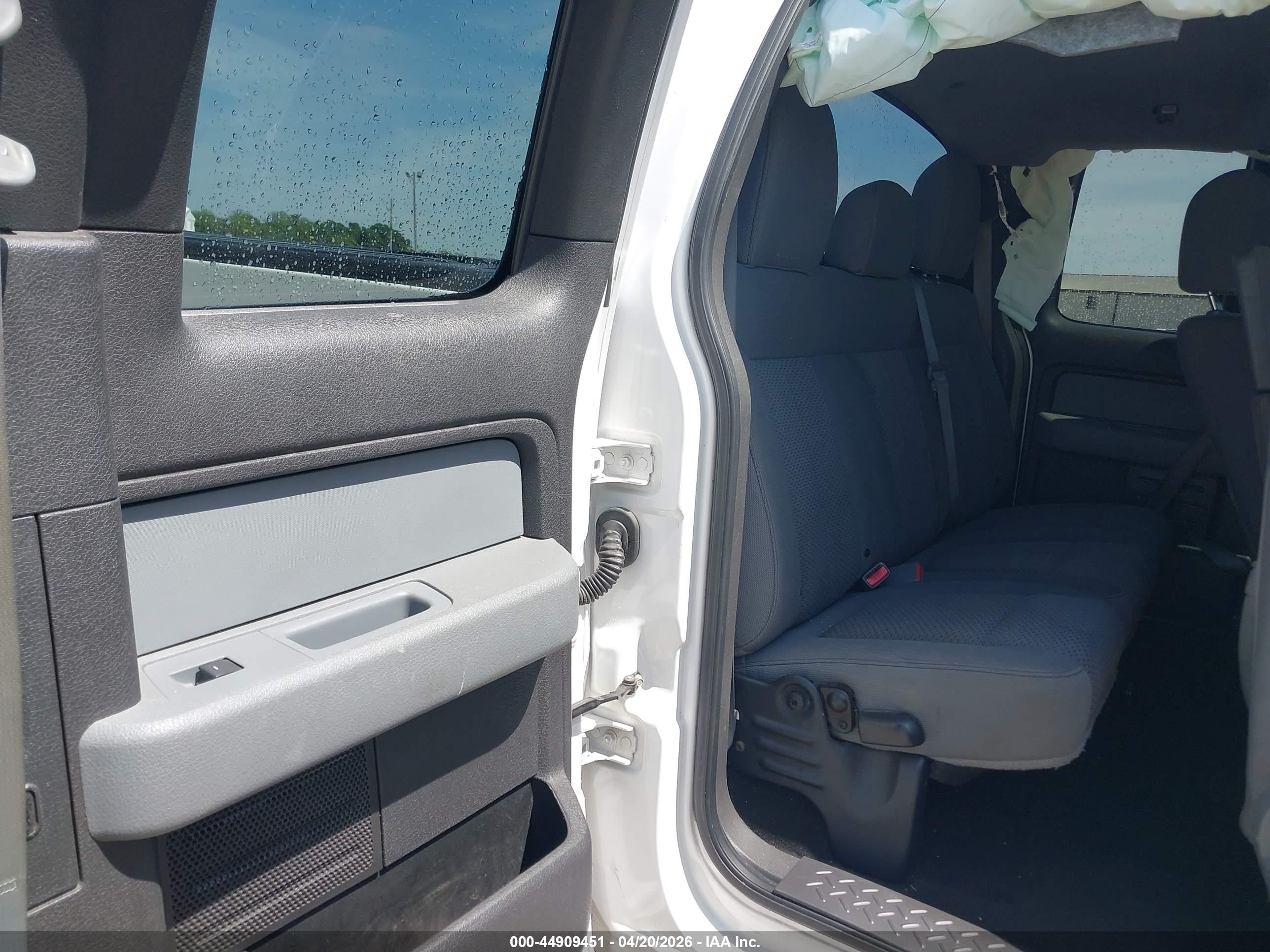 FORD F-150 image 8