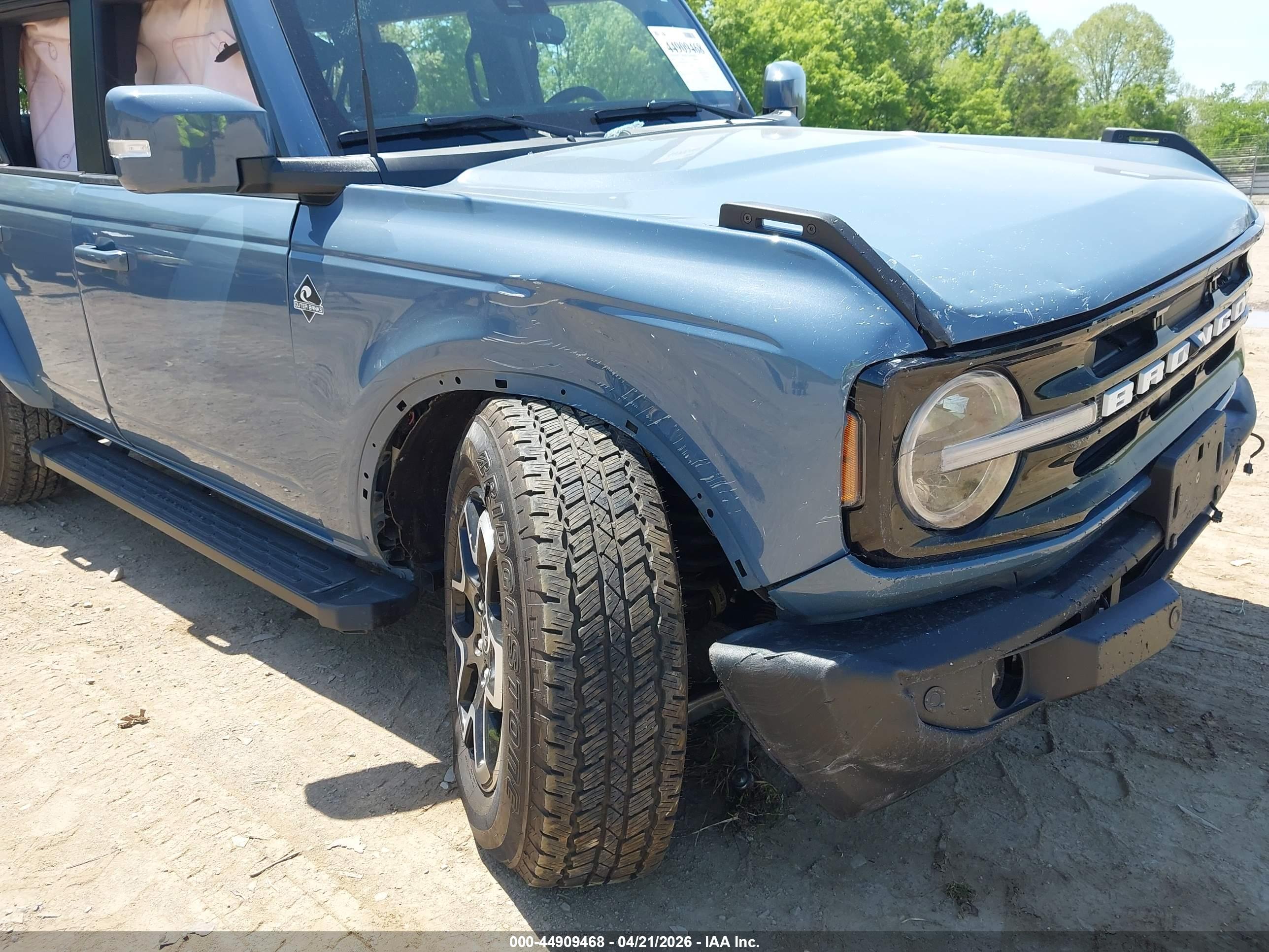FORD BRONCO image 6