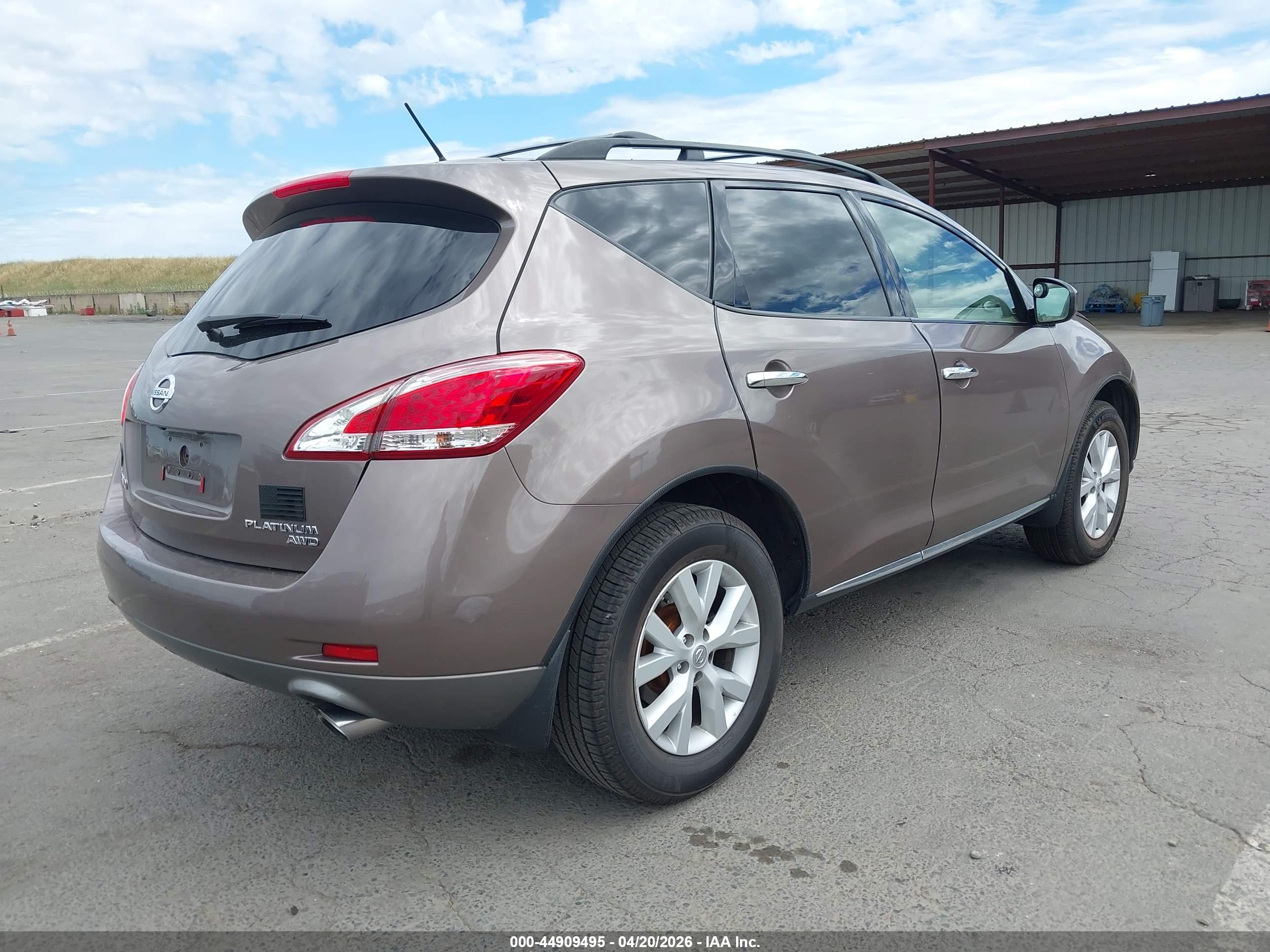 NISSAN MURANO image 4