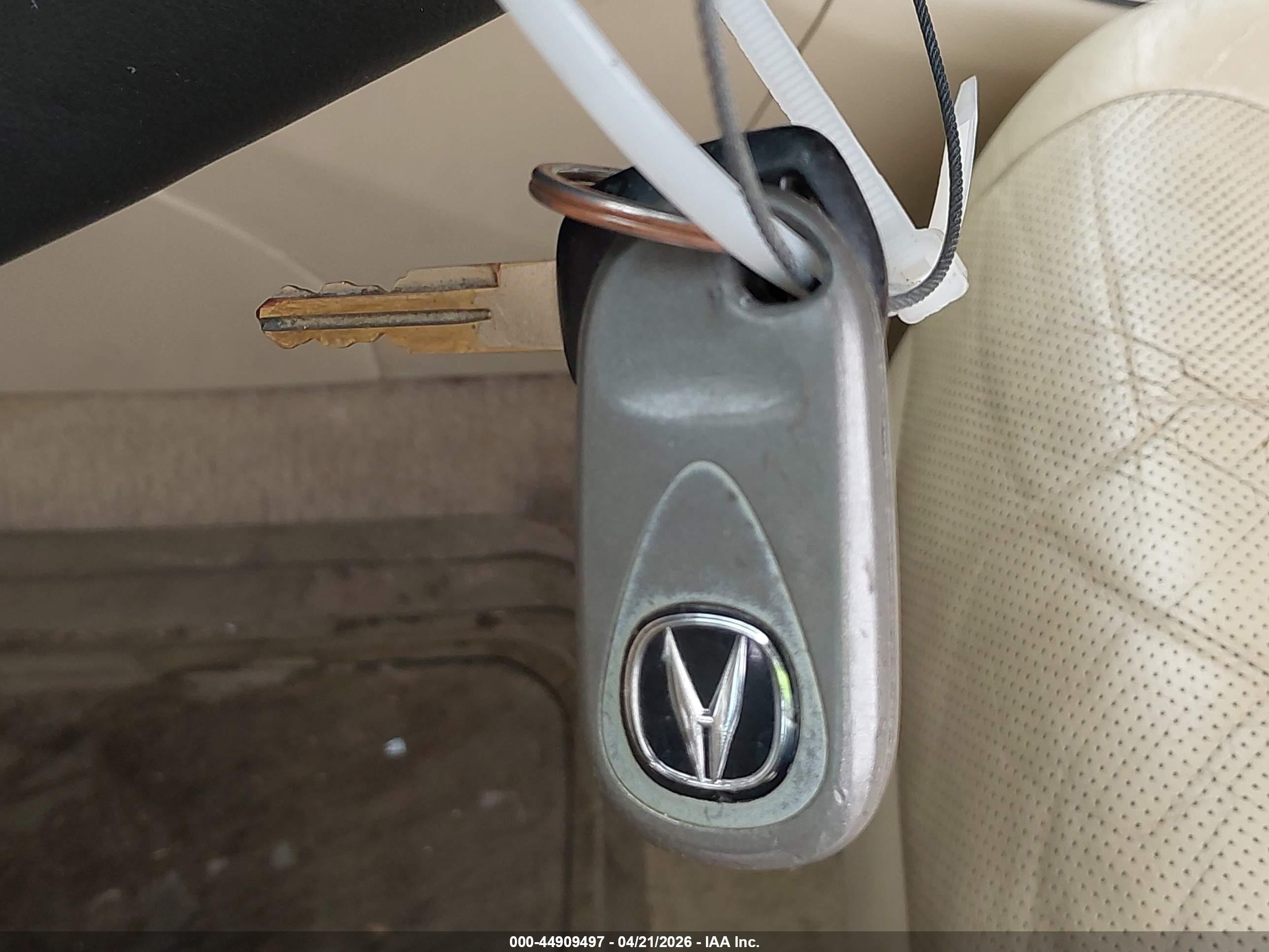 ACURA TSX image 11