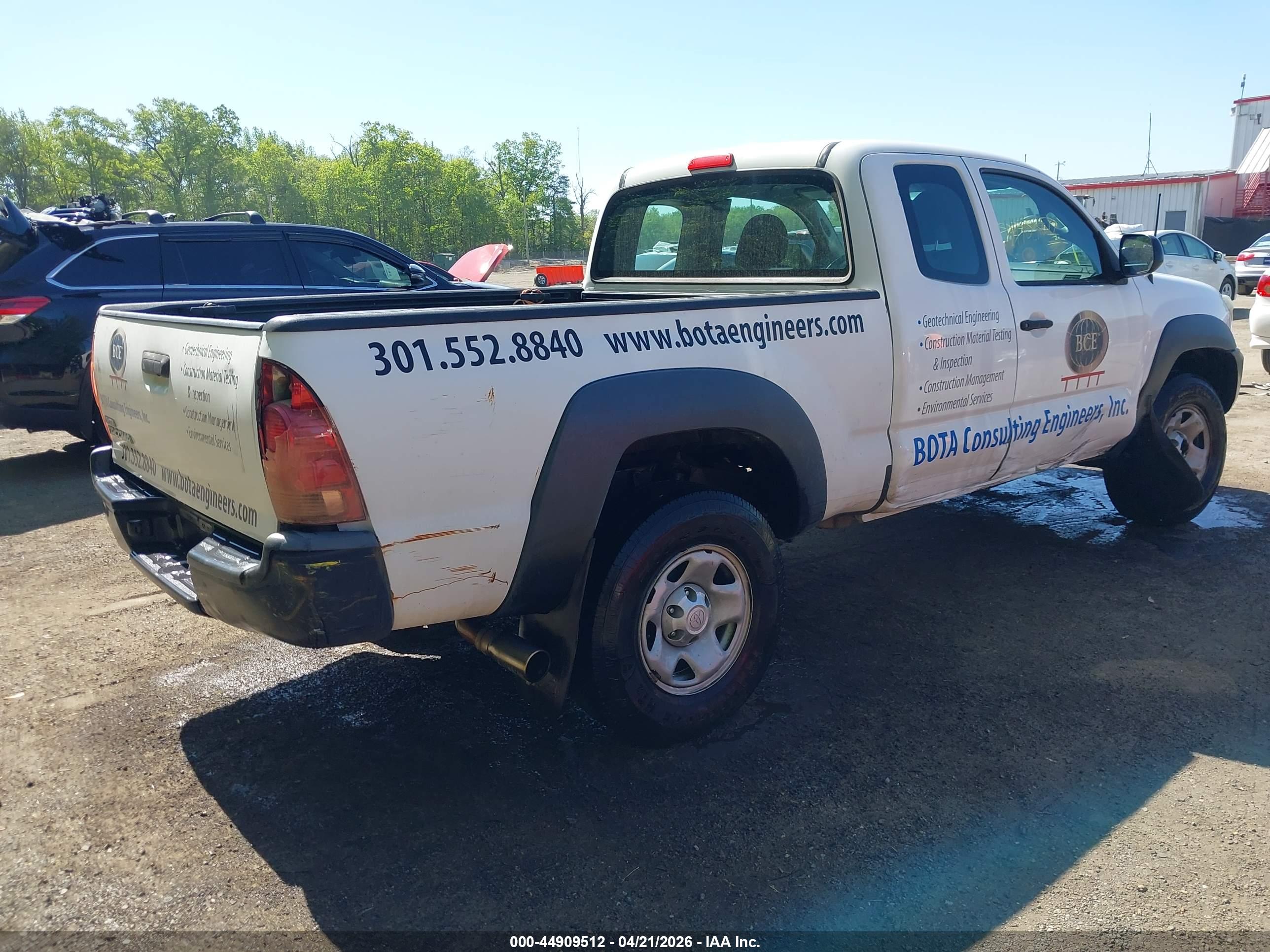 TOYOTA TACOMA image 4