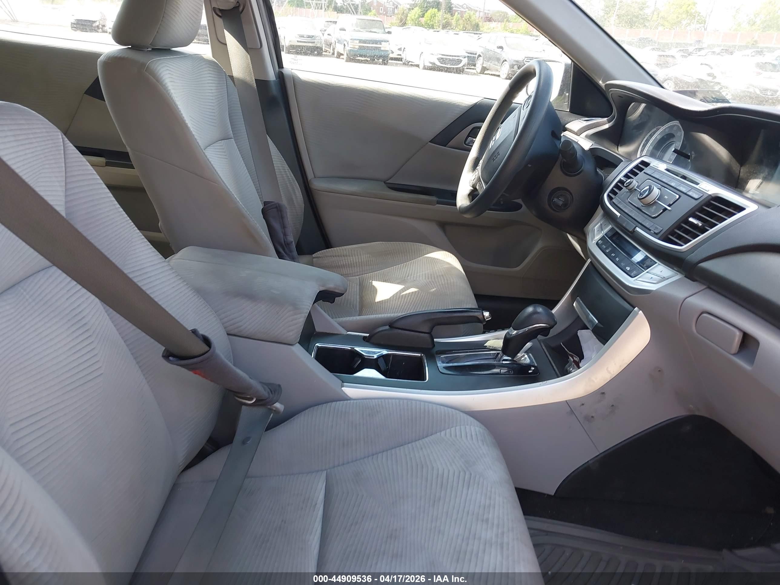 HONDA ACCORD image 5