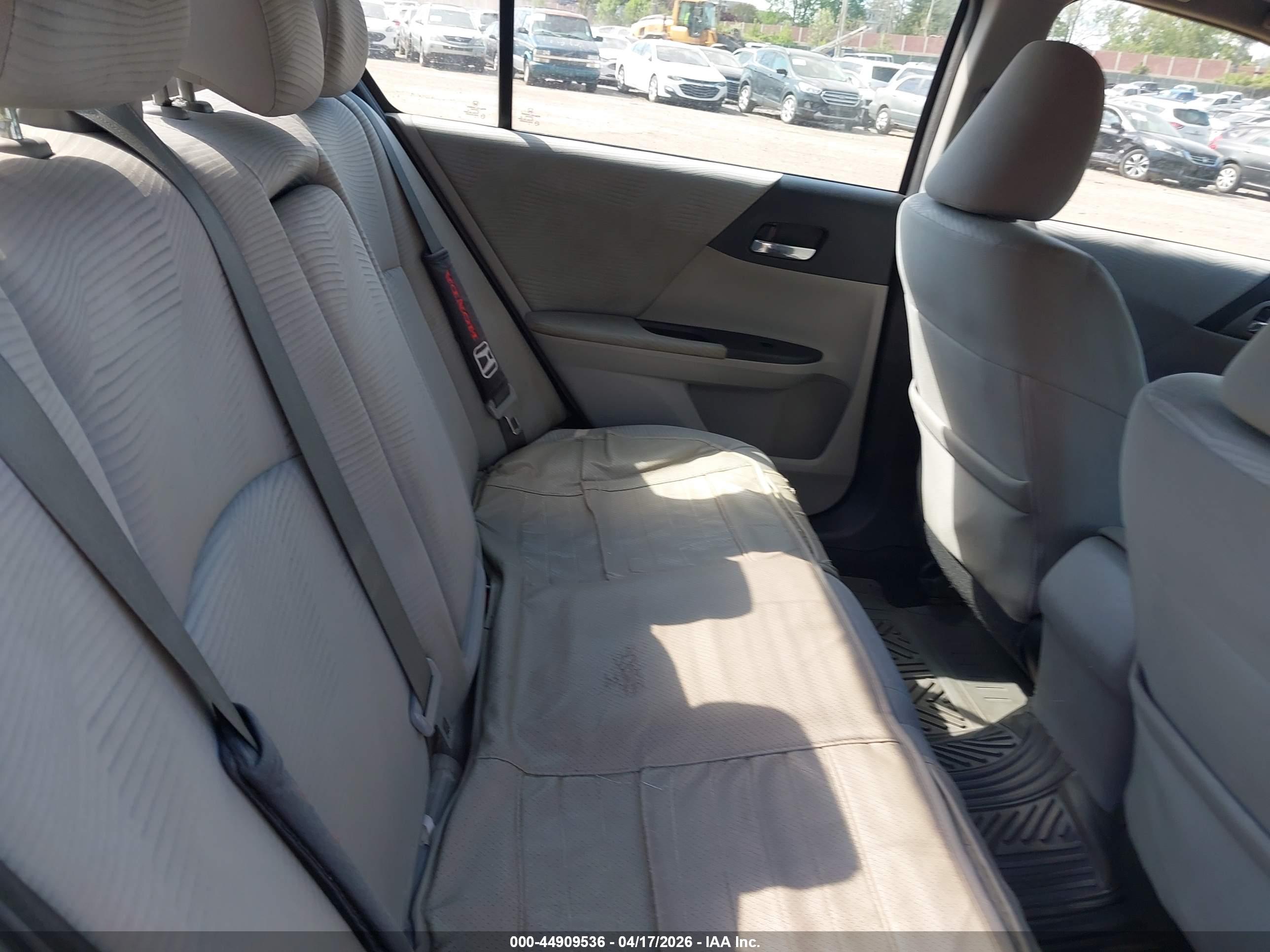 HONDA ACCORD image 8