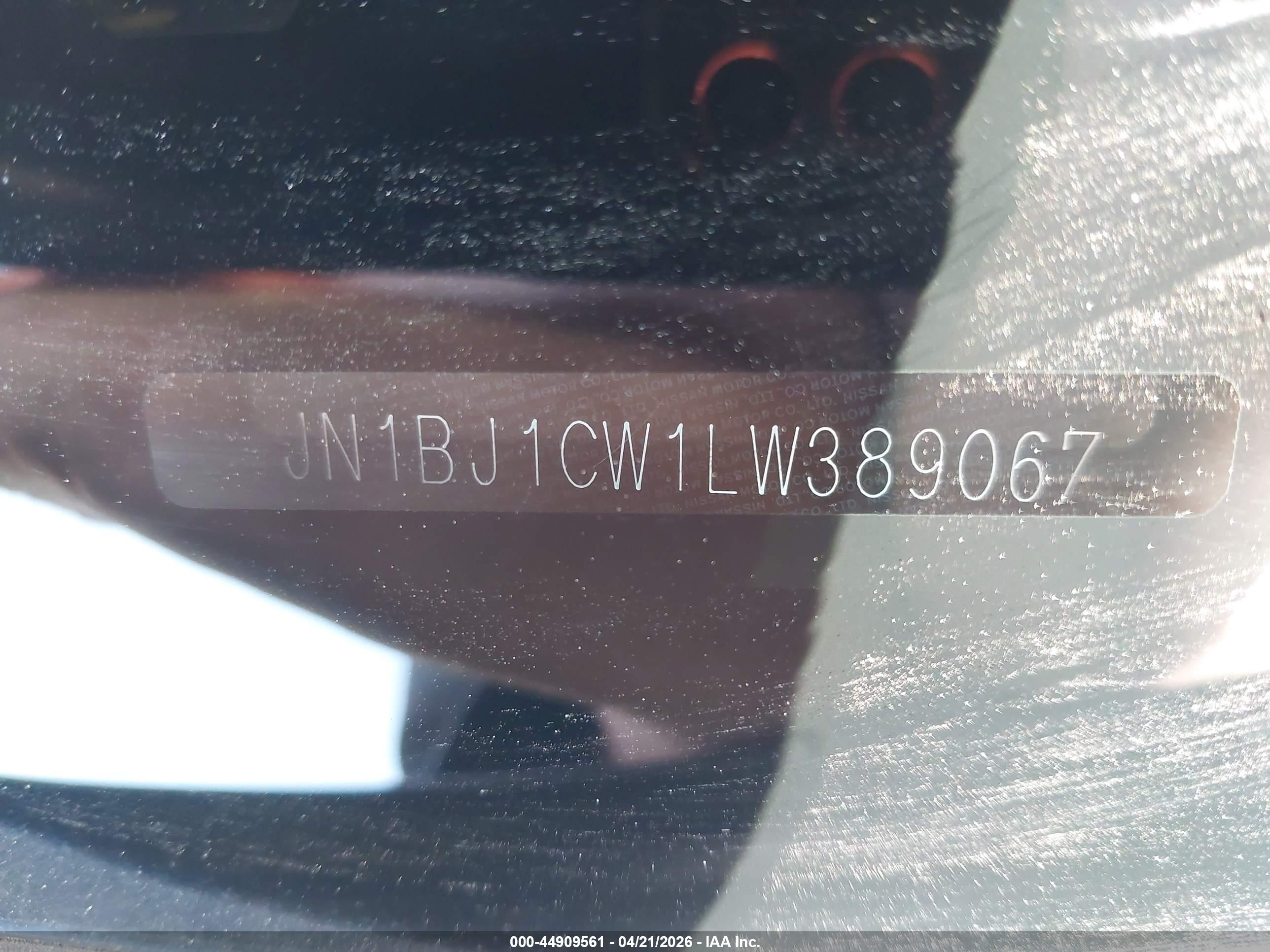 NISSAN ROGUE image 9