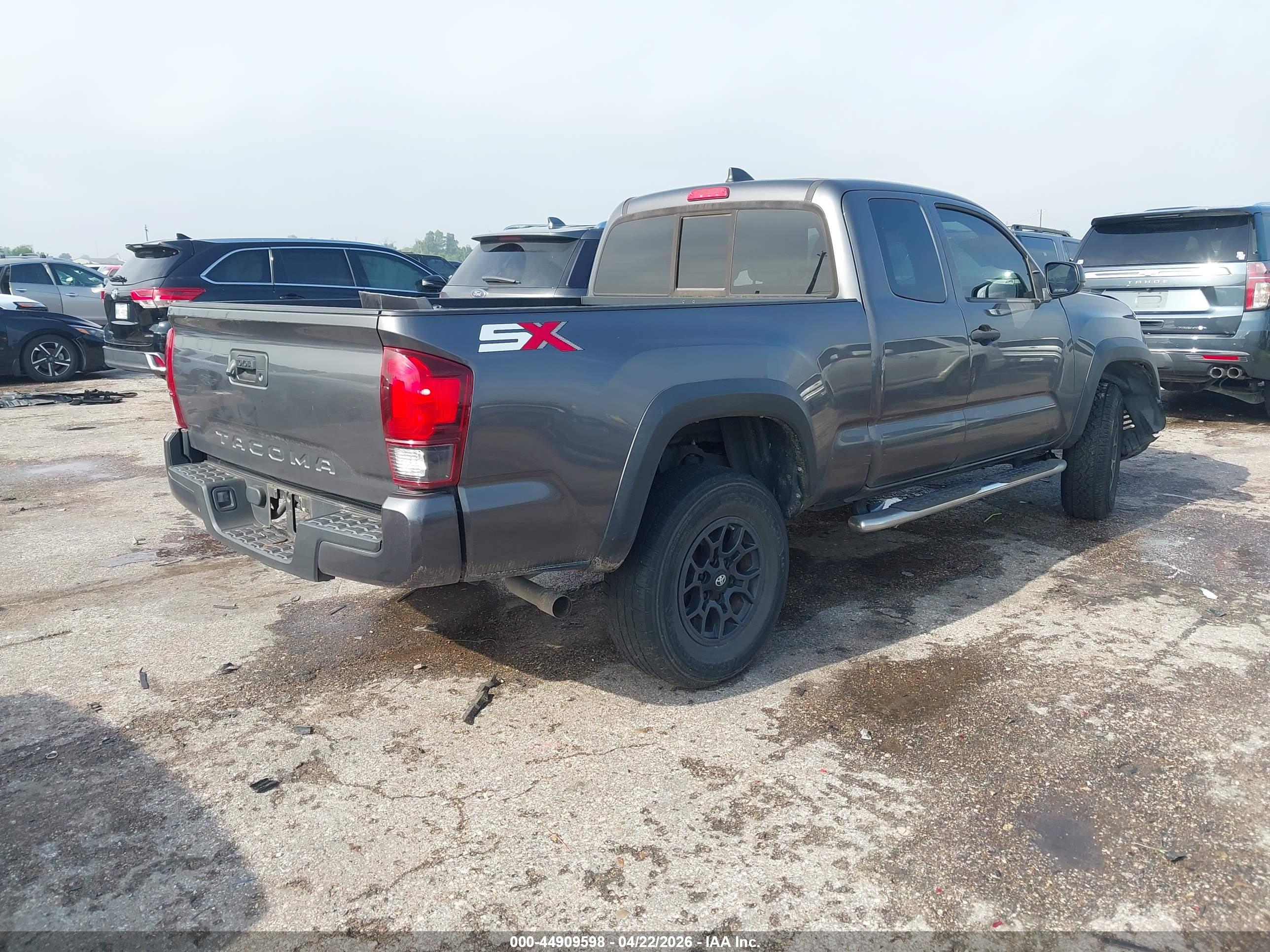 TOYOTA TACOMA image 4