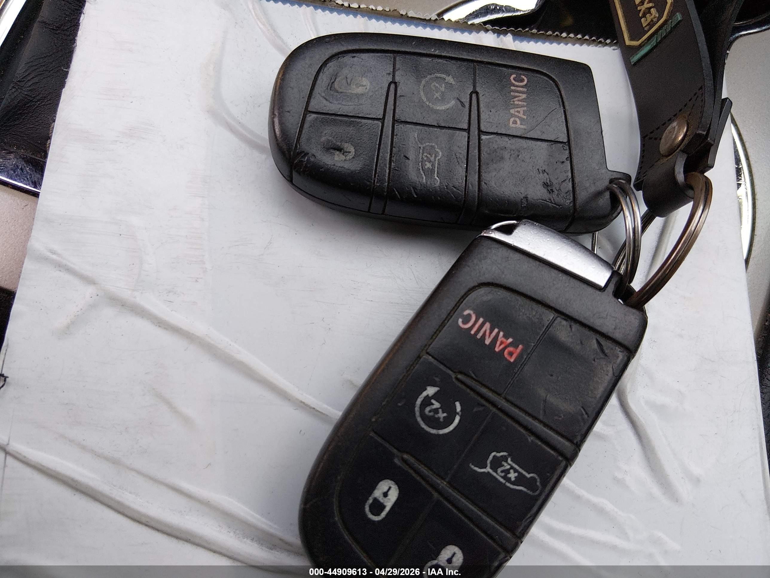 JEEP GRAND image 11