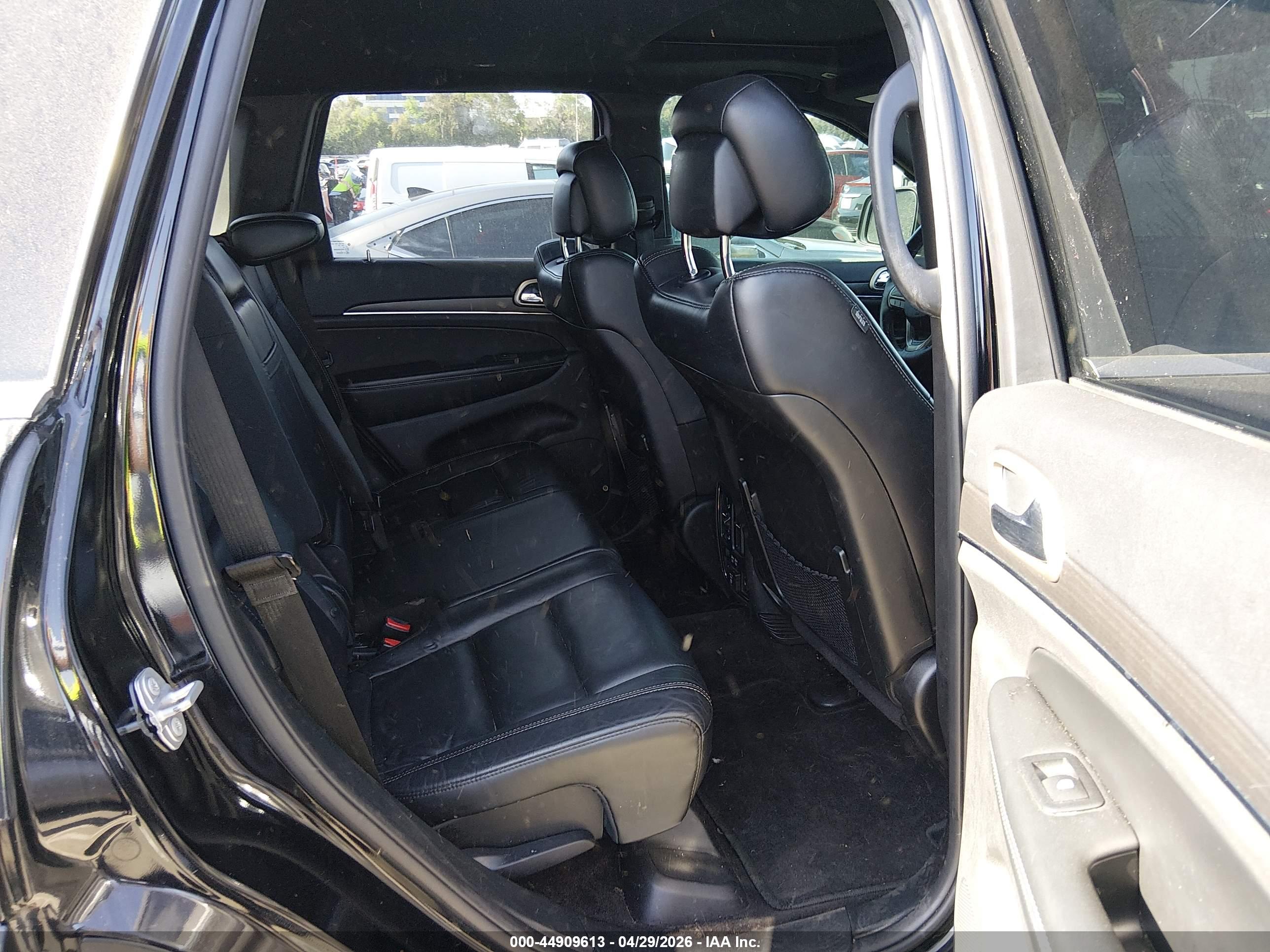 JEEP GRAND image 8