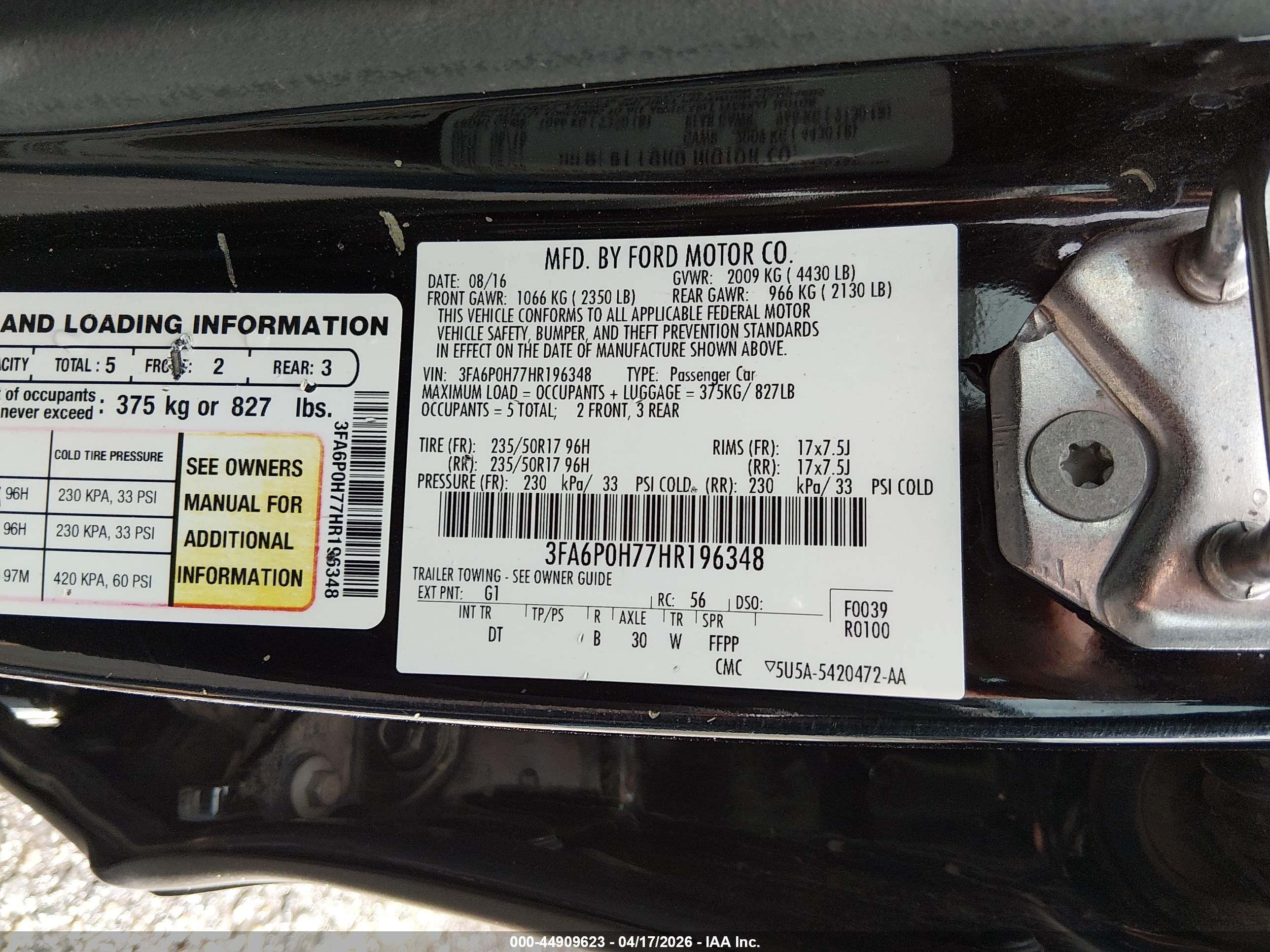 FORD FUSION image 9