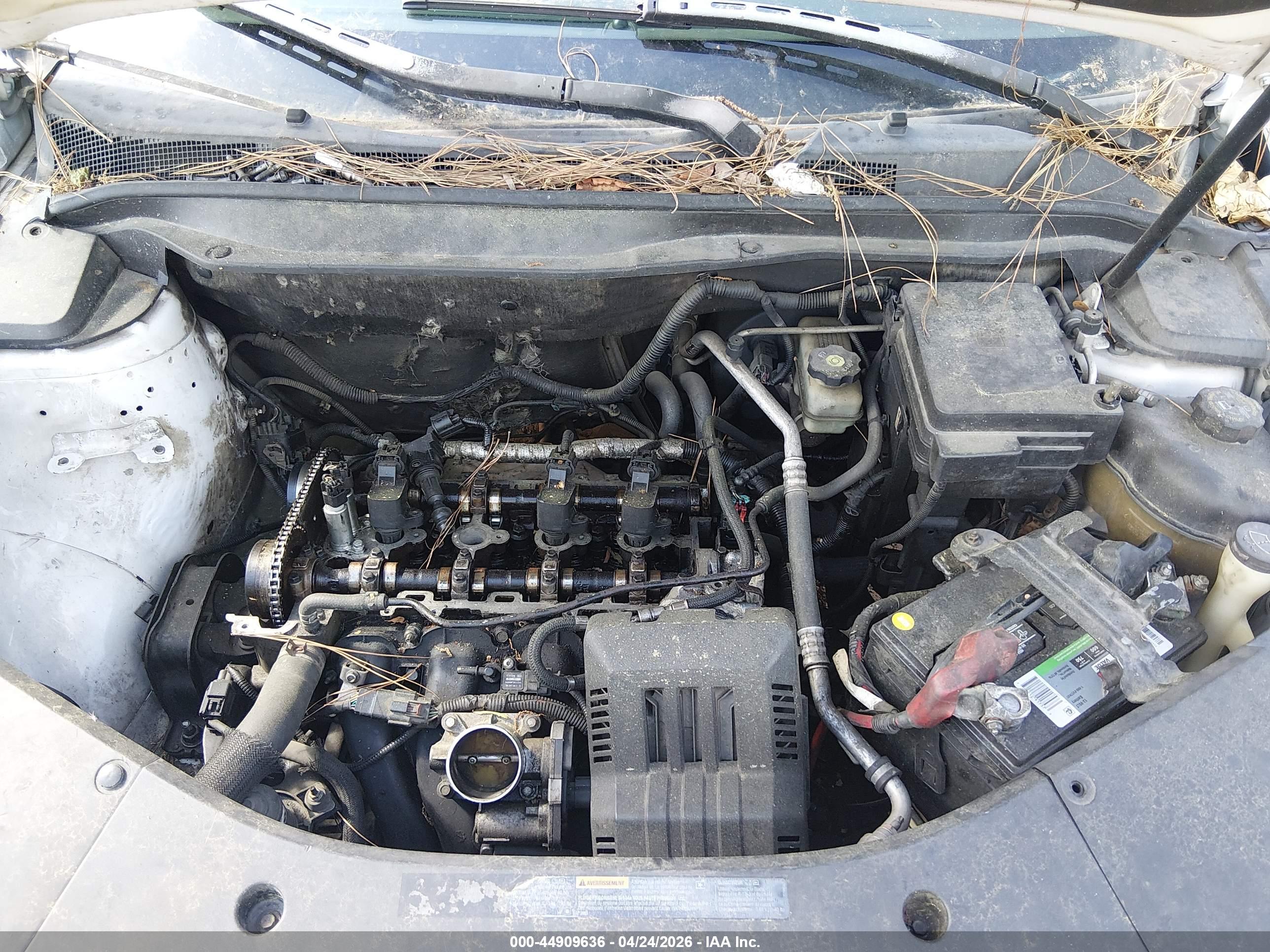 CHEVROLET EQUINOX image 10
