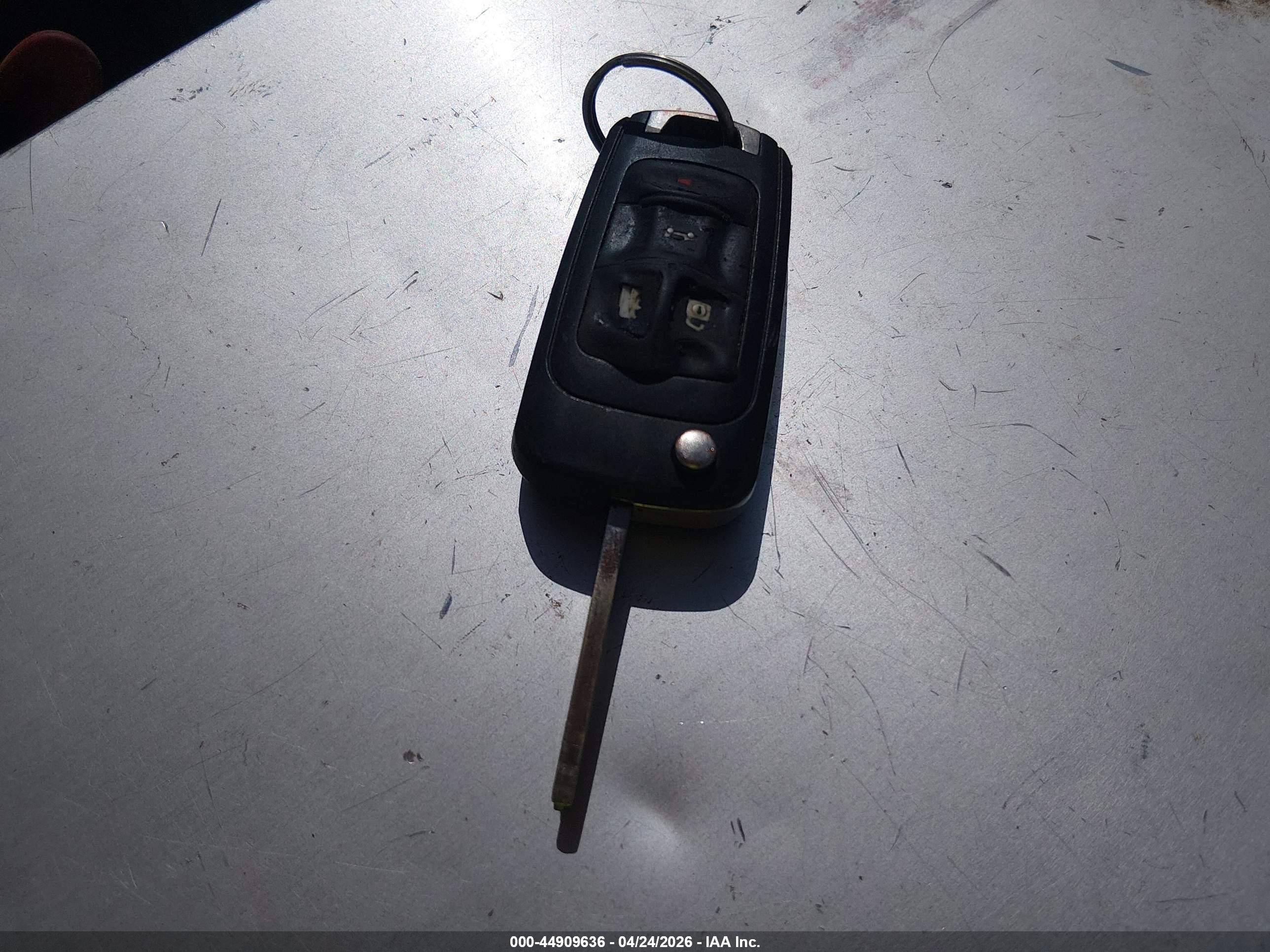 CHEVROLET EQUINOX image 11