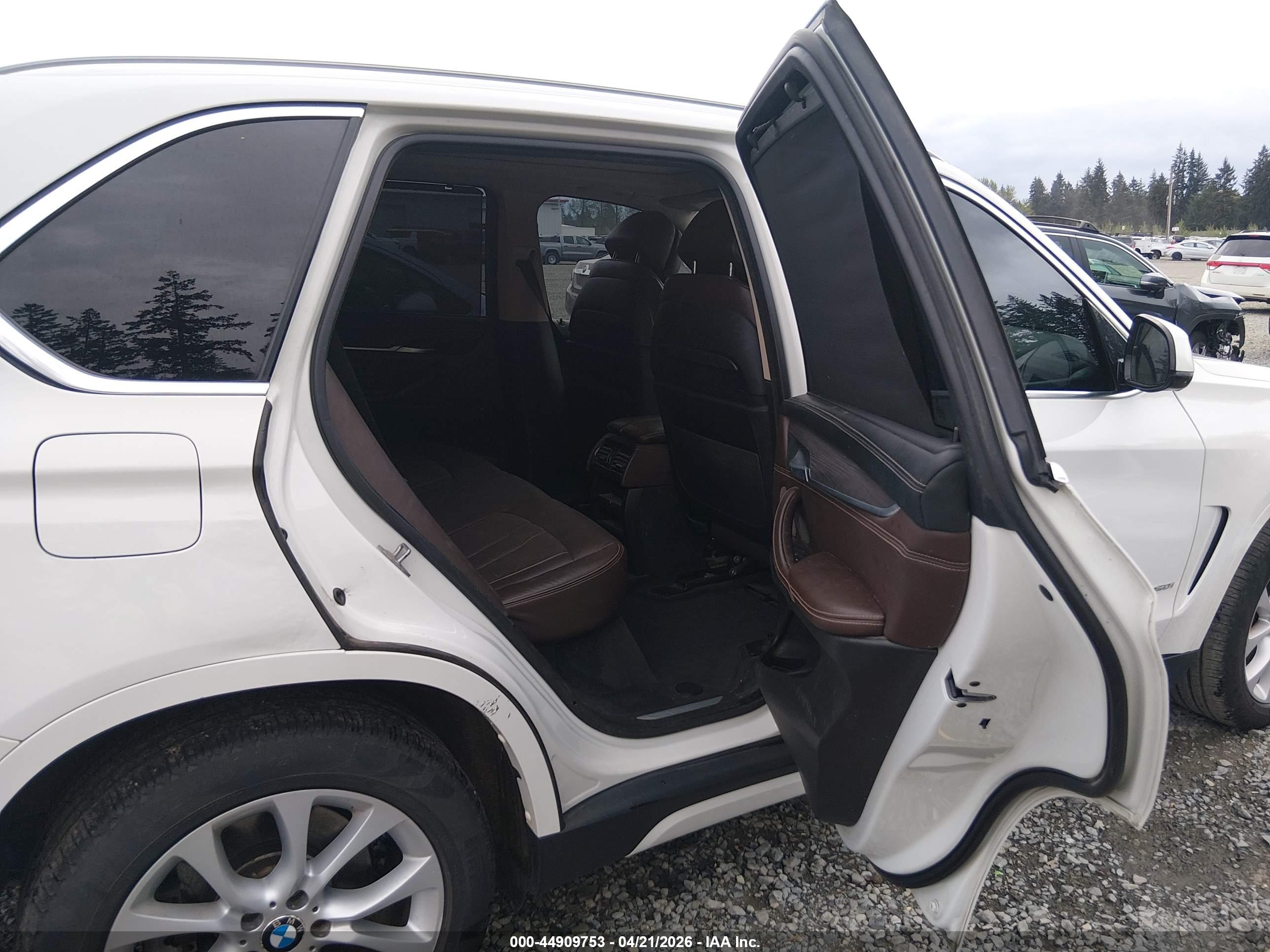 BMW X5 image 8