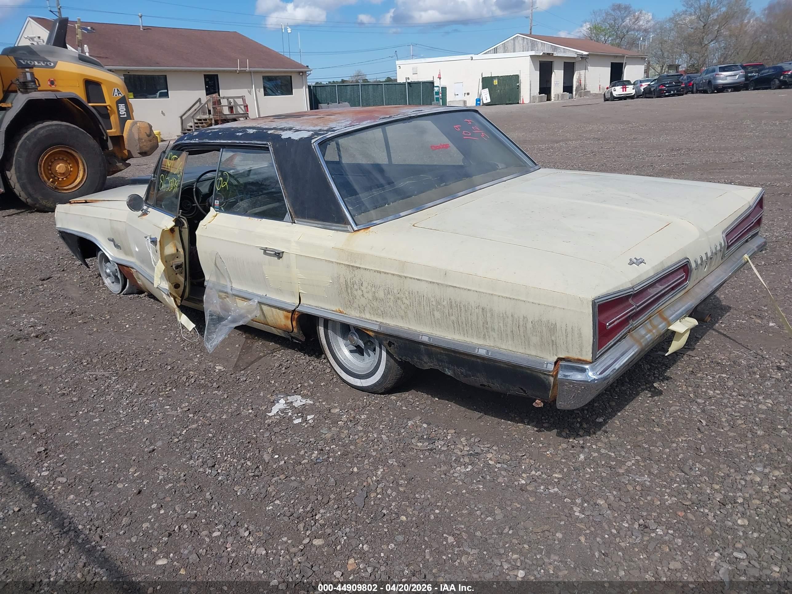 DODGE MONACO image 3