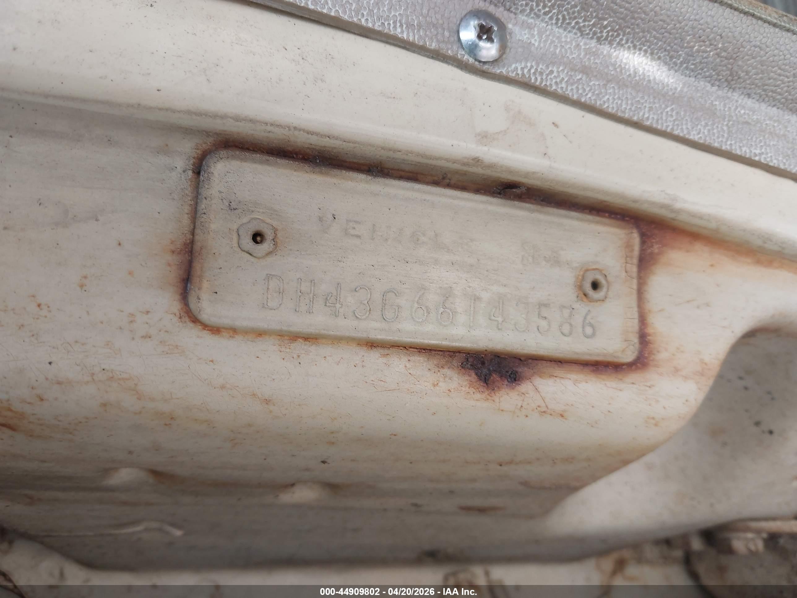 DODGE MONACO image 9