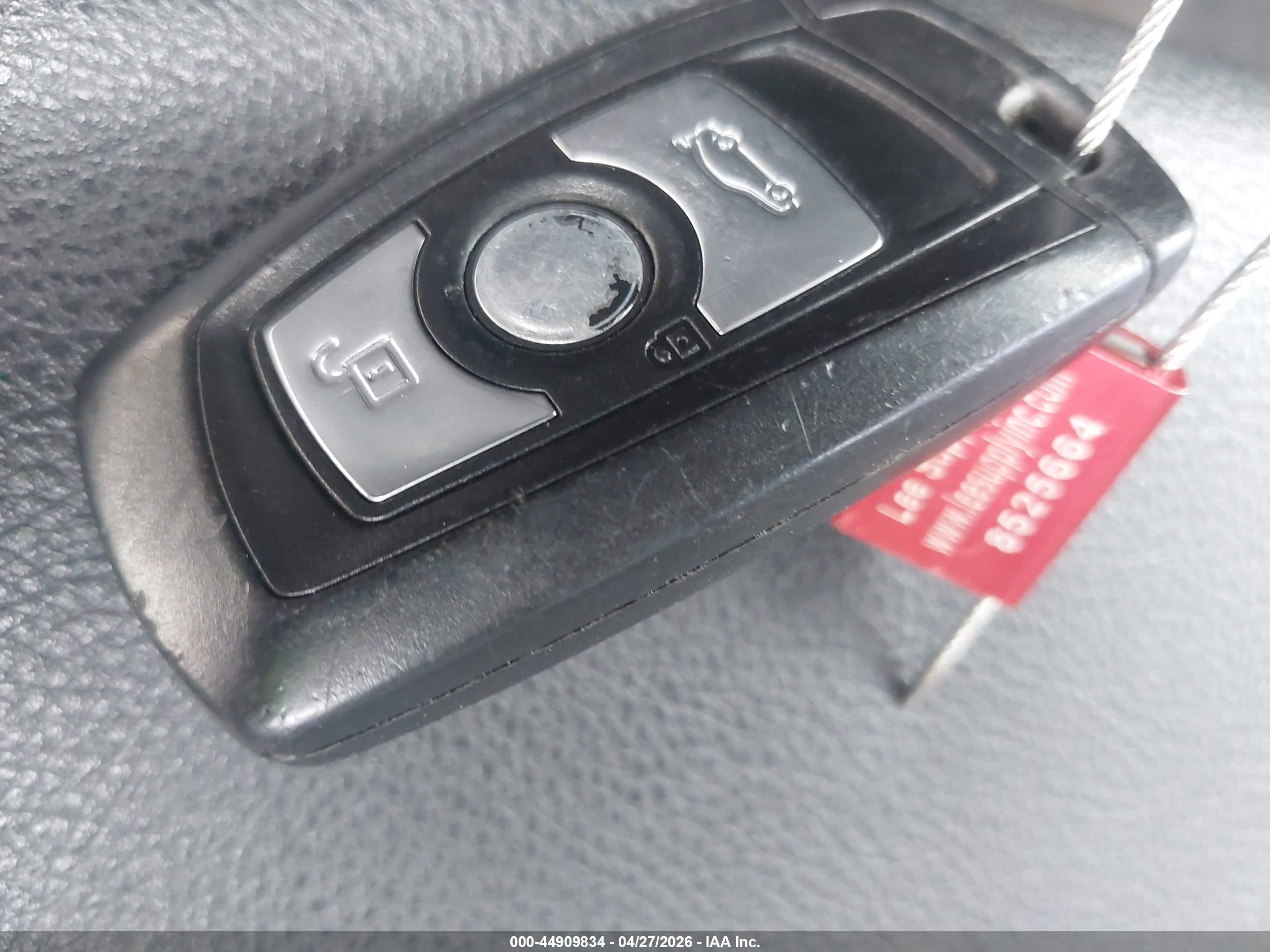 BMW 328I image 11