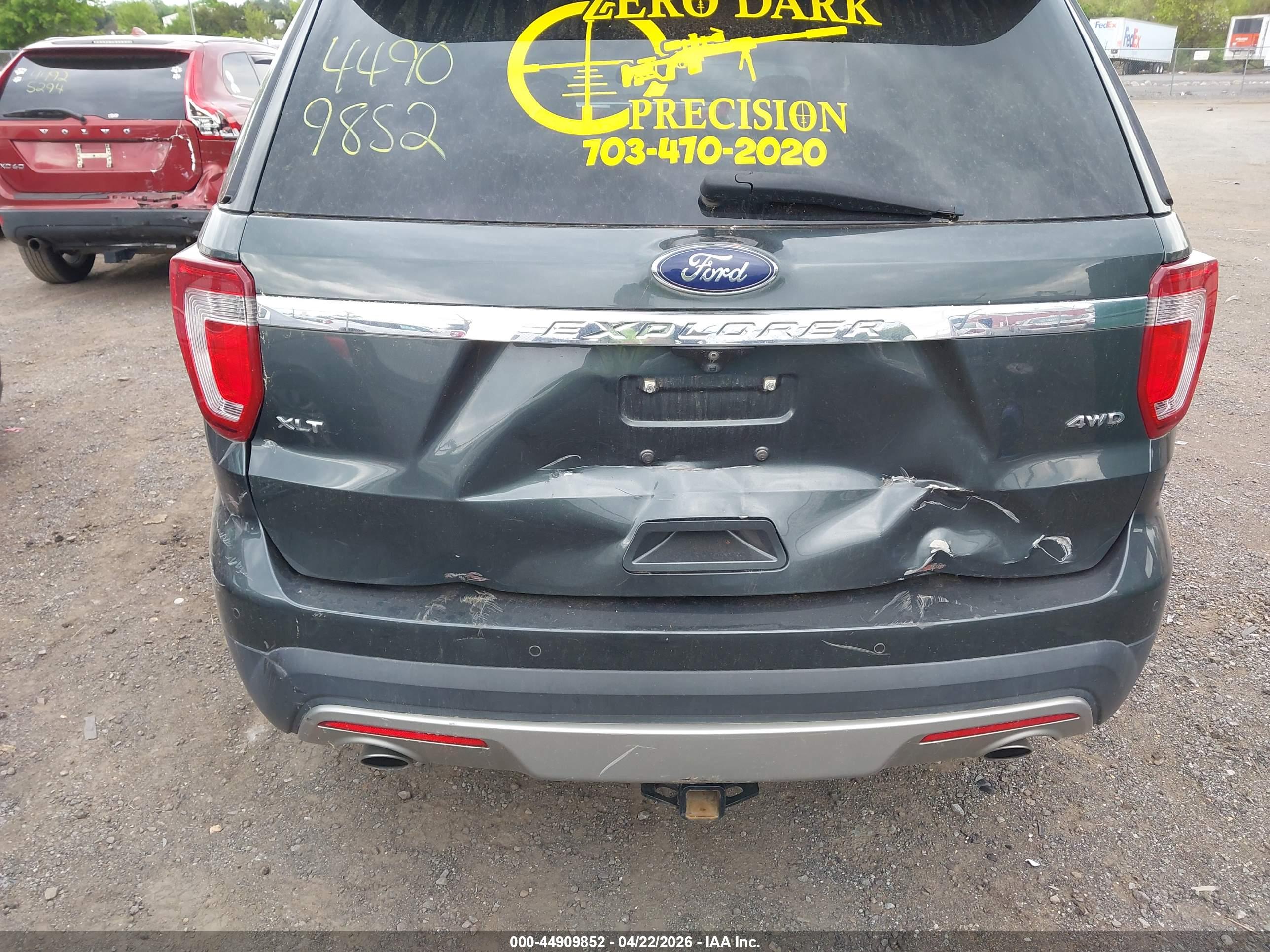 FORD EXPLORER image 6