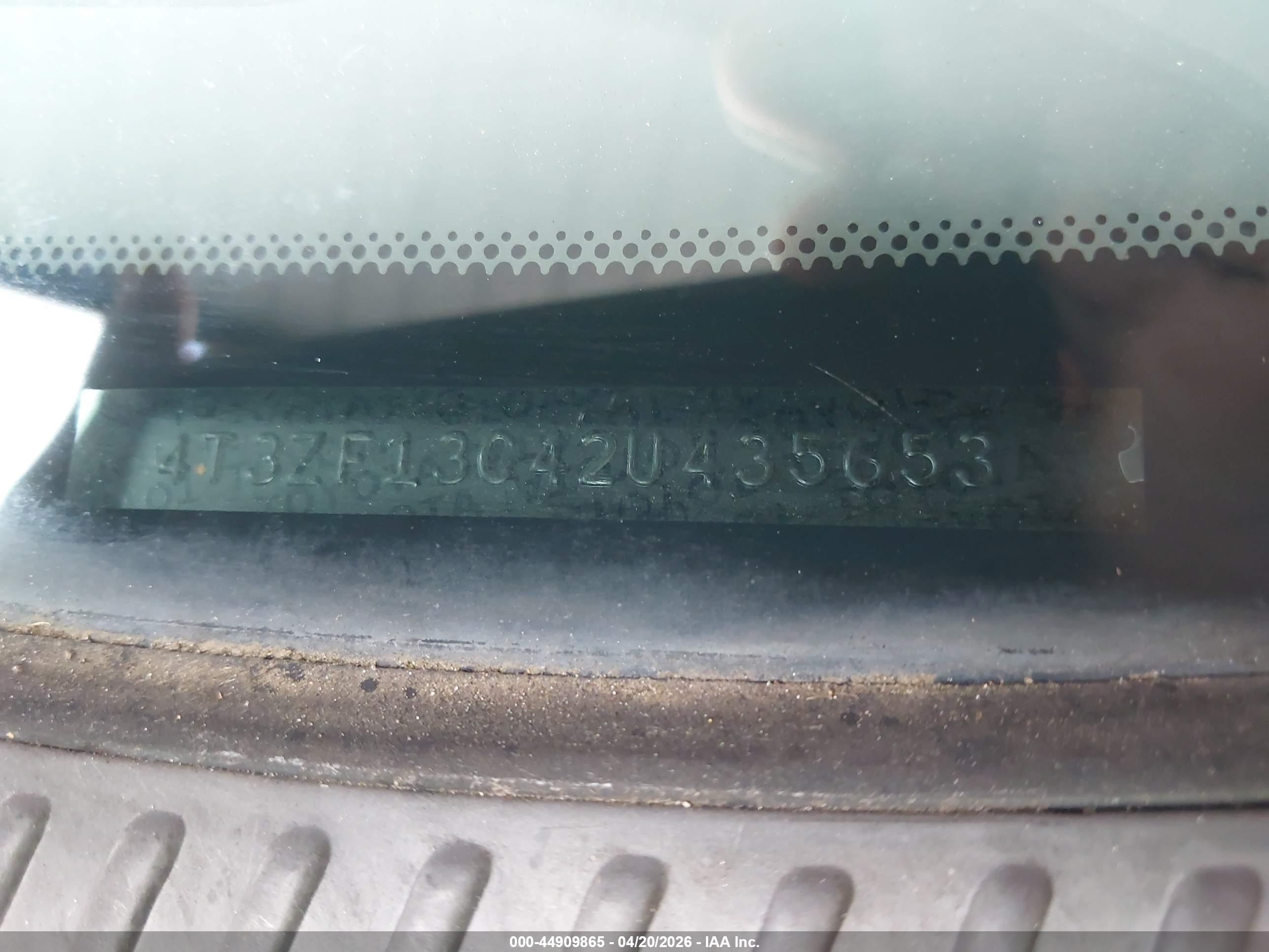 TOYOTA SIENNA image 9