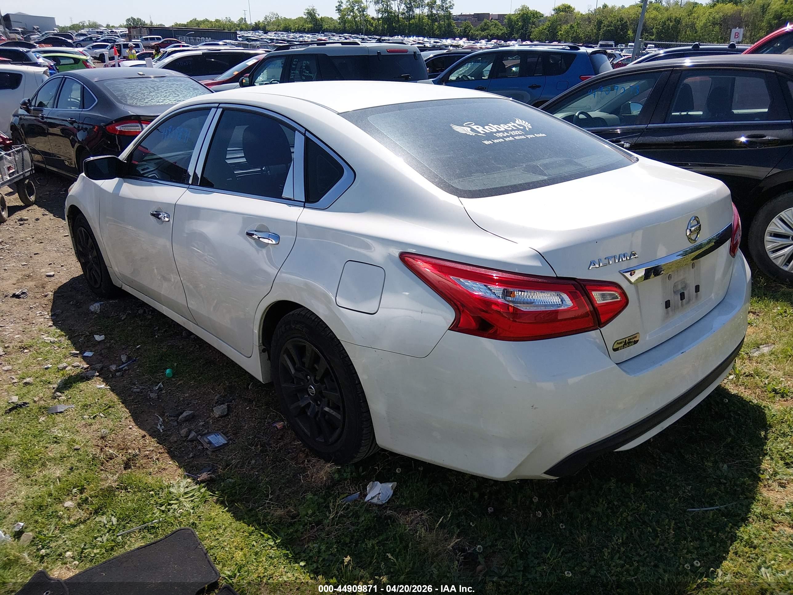 NISSAN ALTIMA image 3