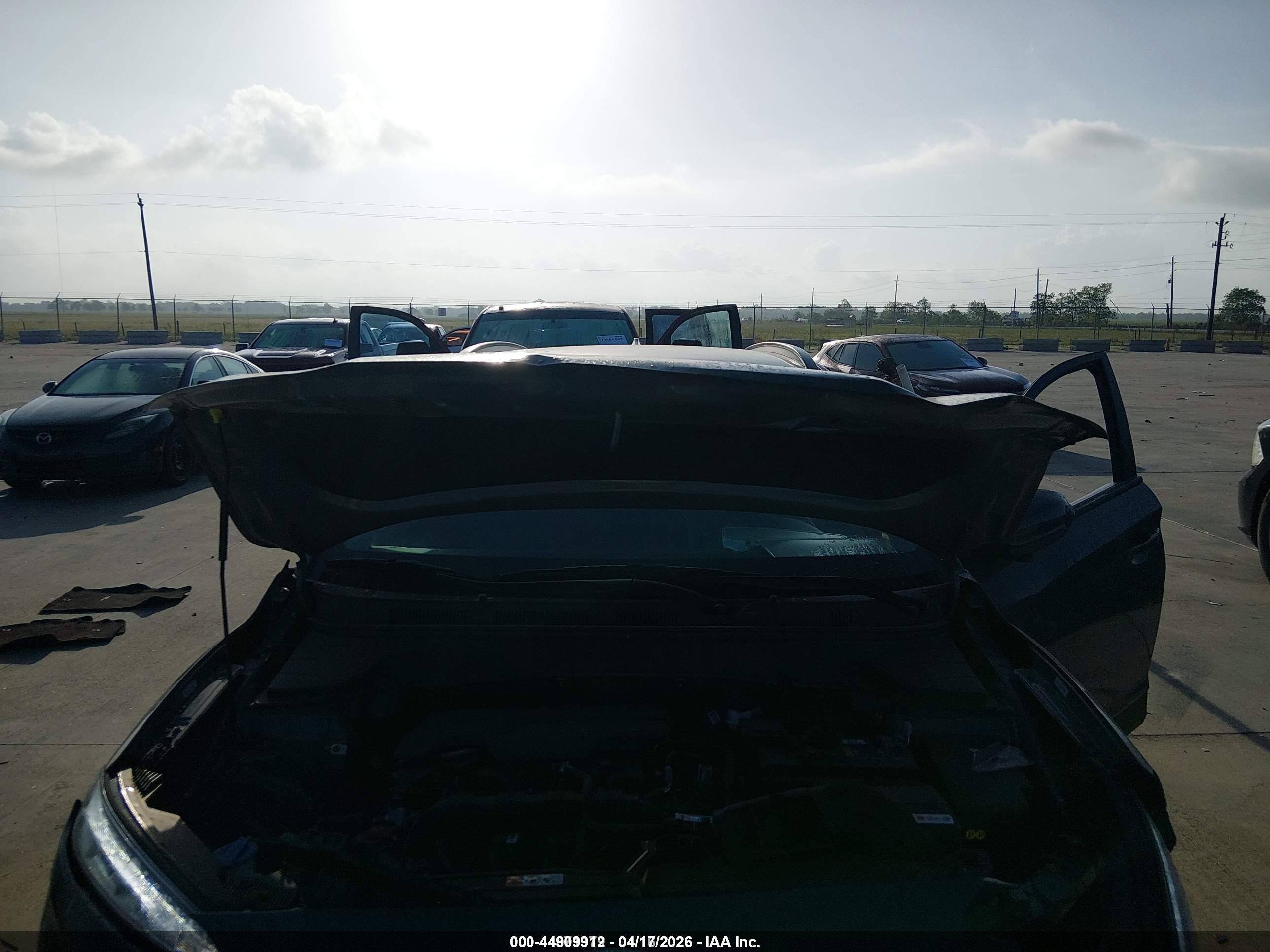 HYUNDAI KONA image 10