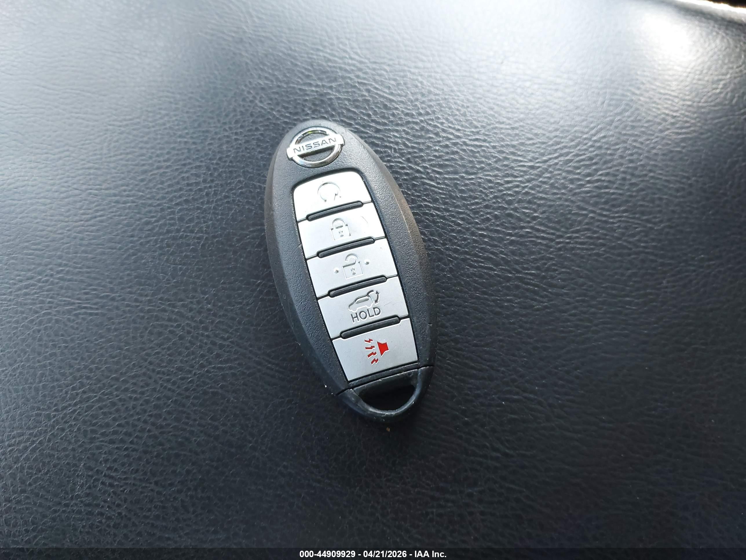 NISSAN PATHFINDER image 11