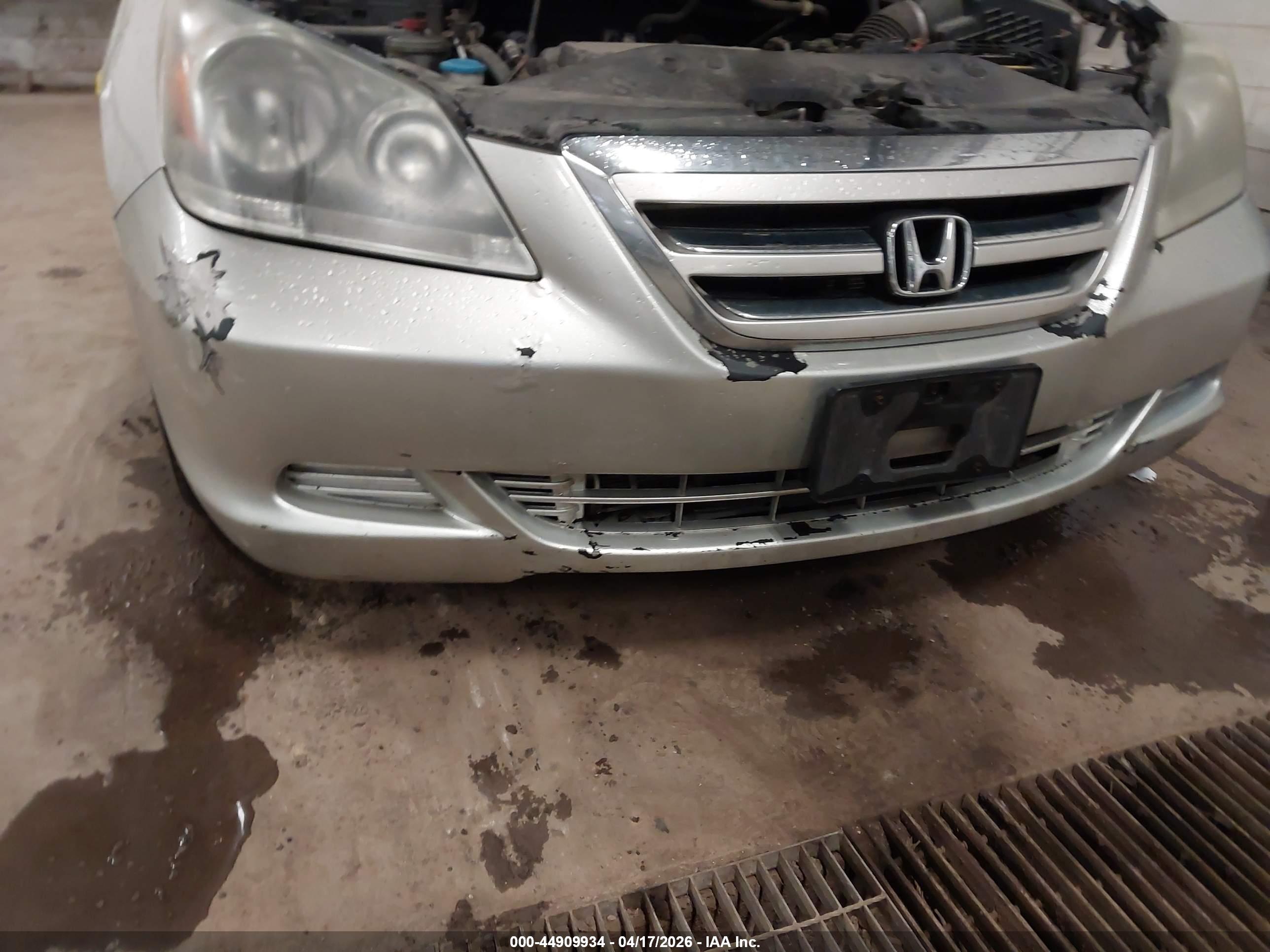 HONDA ODYSSEY image 6
