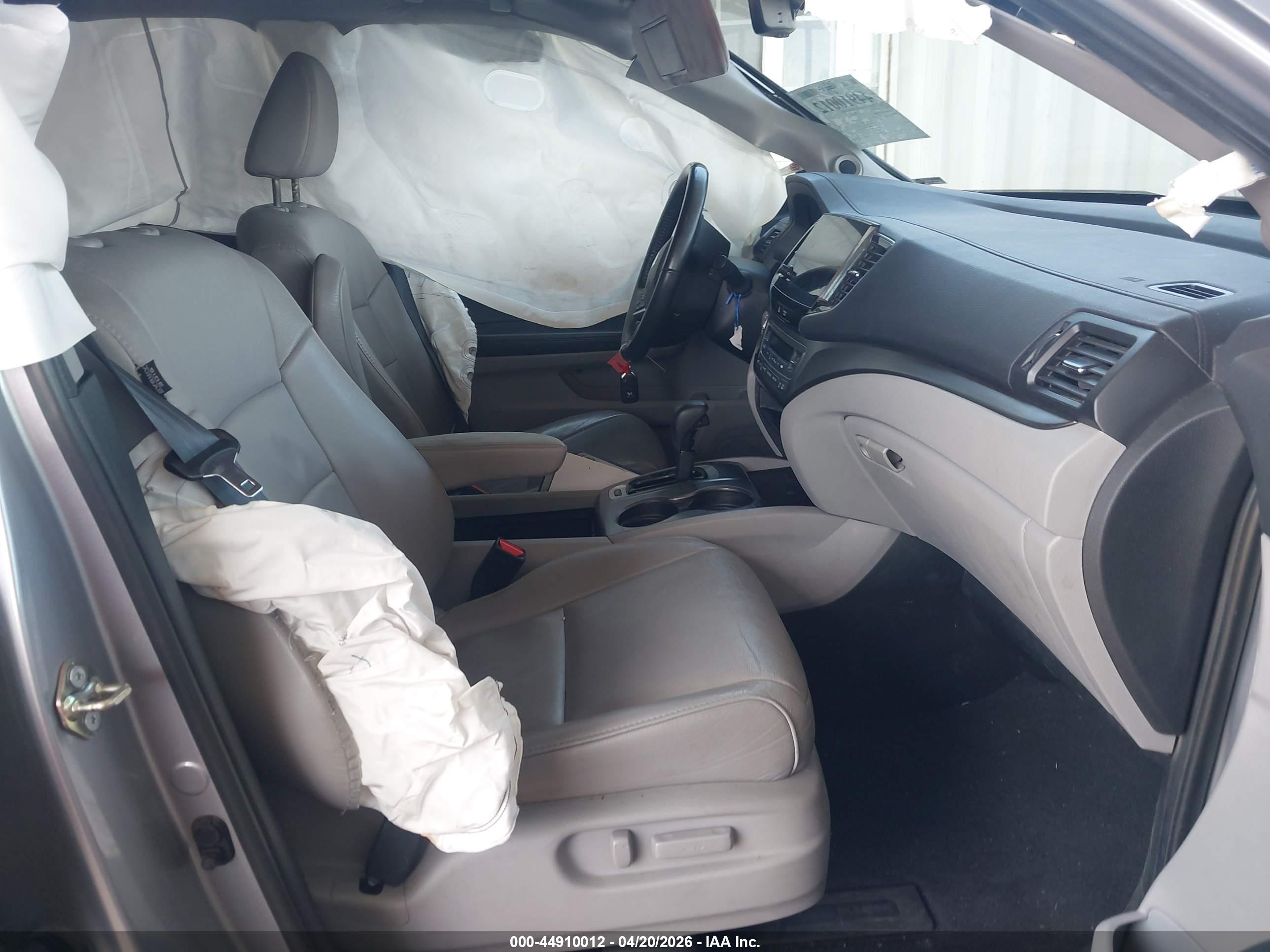 HONDA PILOT image 5