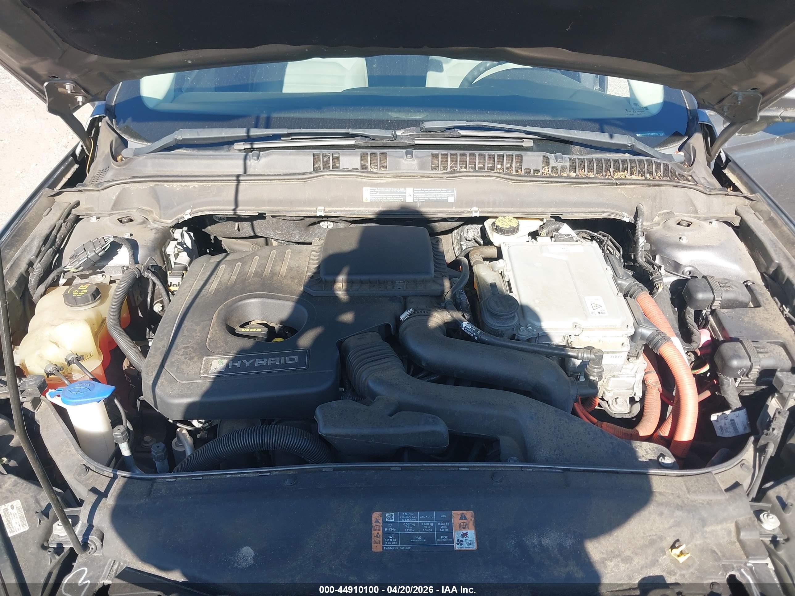 FORD FUSION image 10