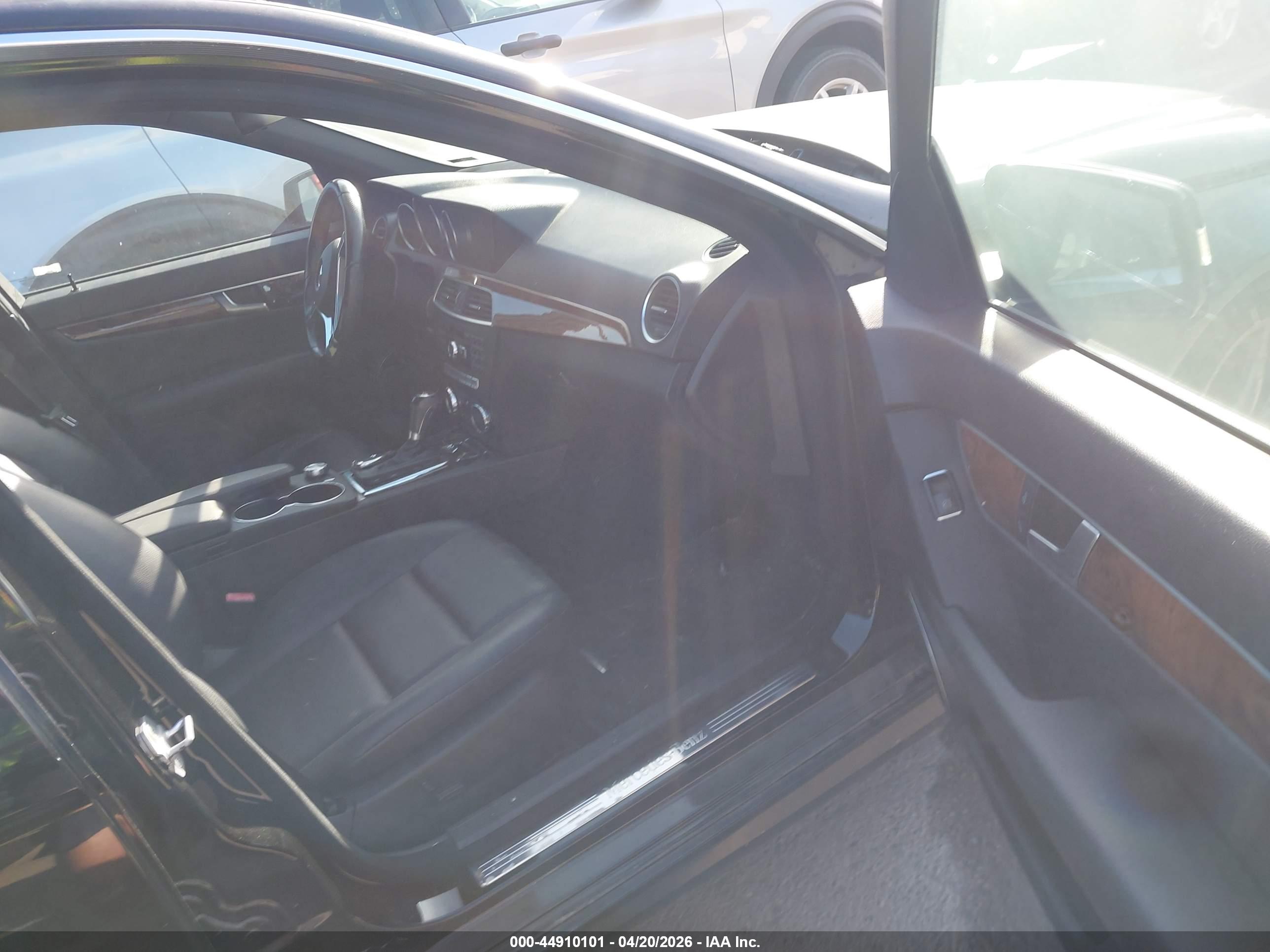MERCEDES-BENZ C image 5