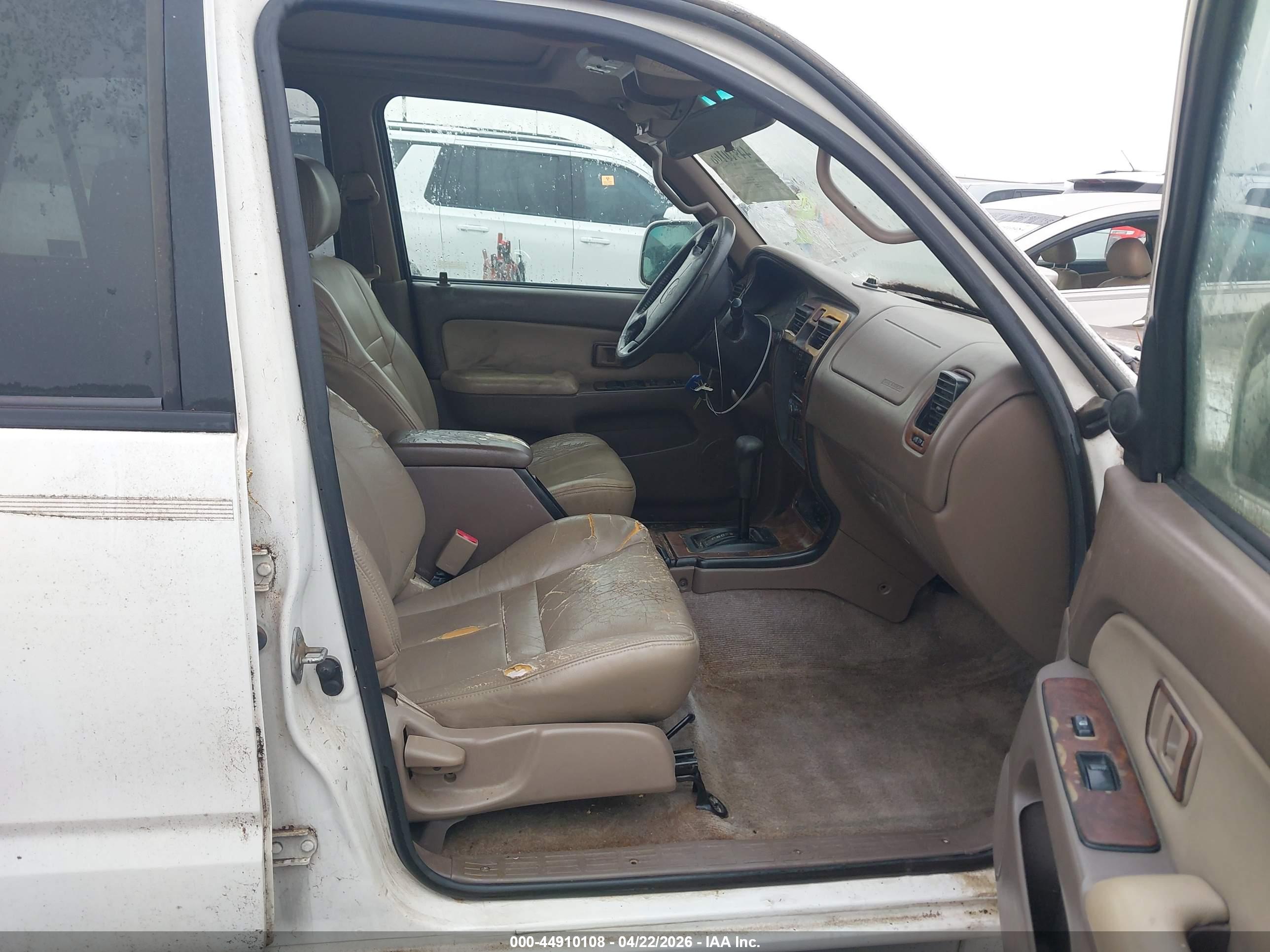 TOYOTA 4RUNNER image 5