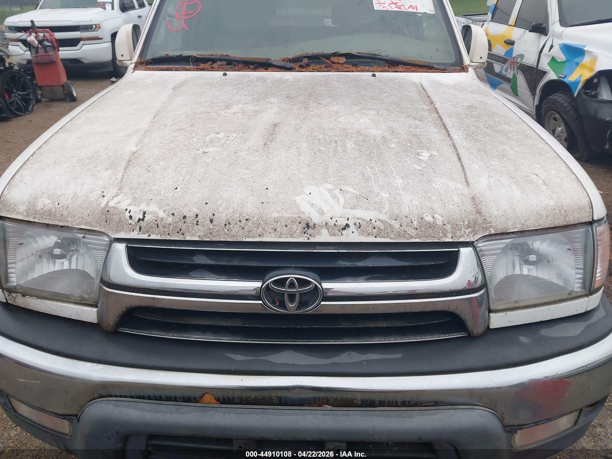 TOYOTA 4RUNNER image 6