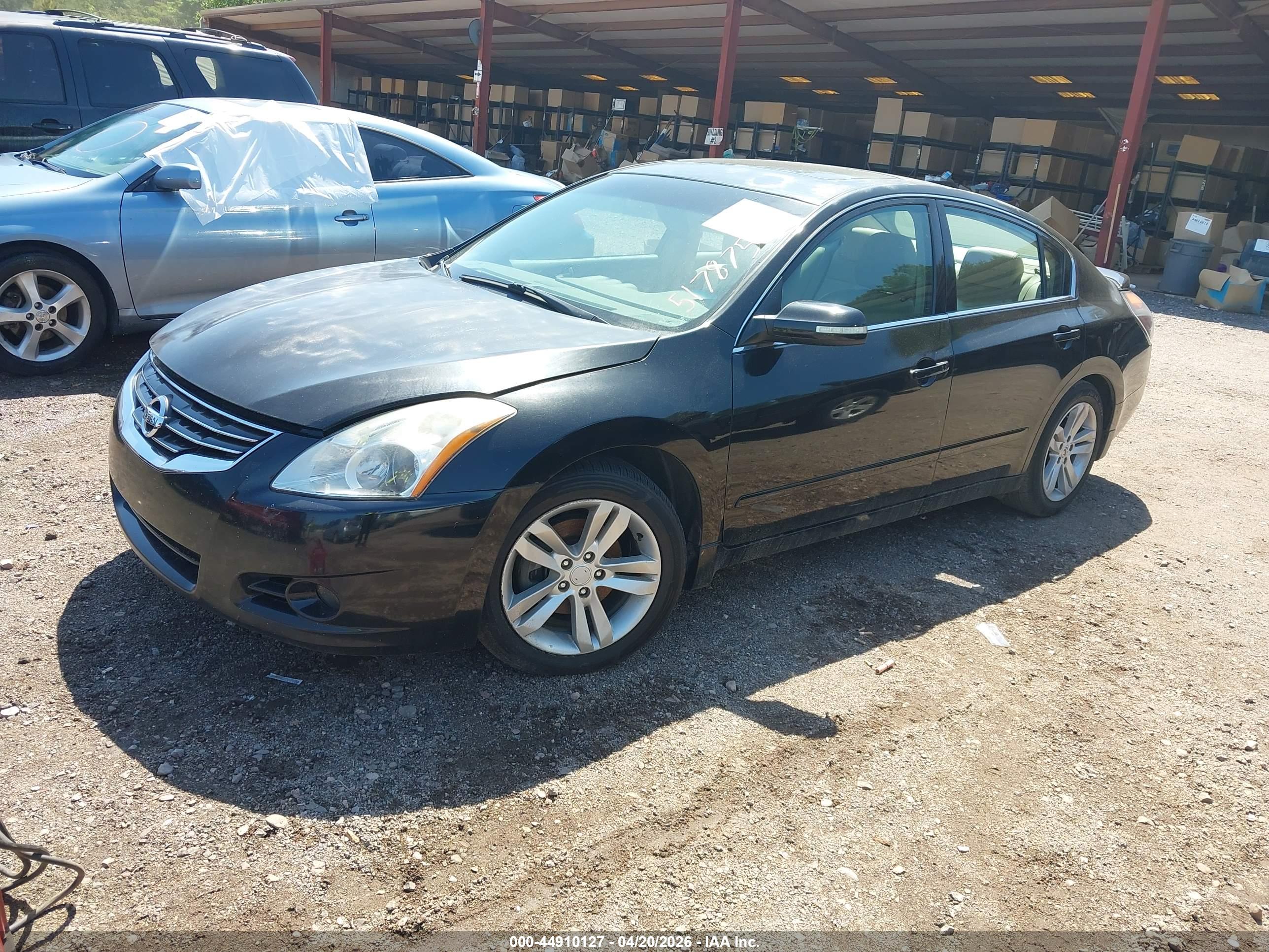 NISSAN ALTIMA image 6