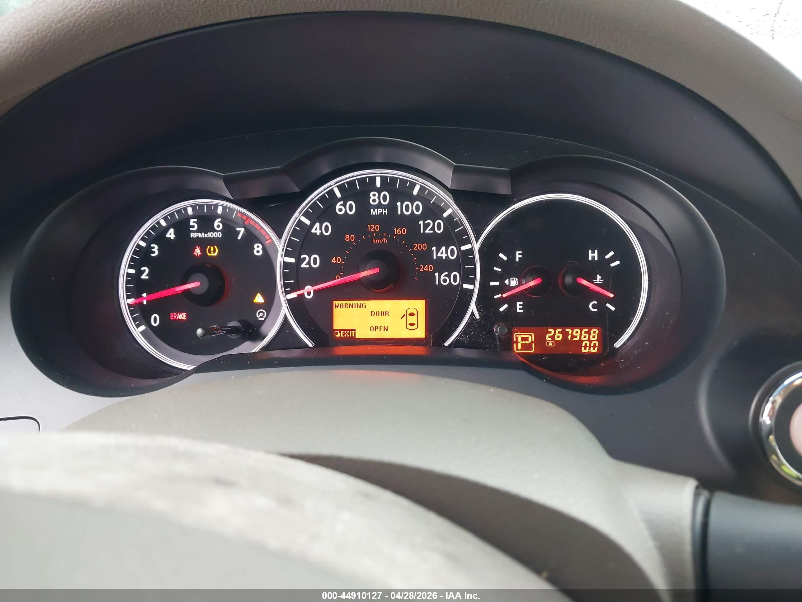 NISSAN ALTIMA image 7