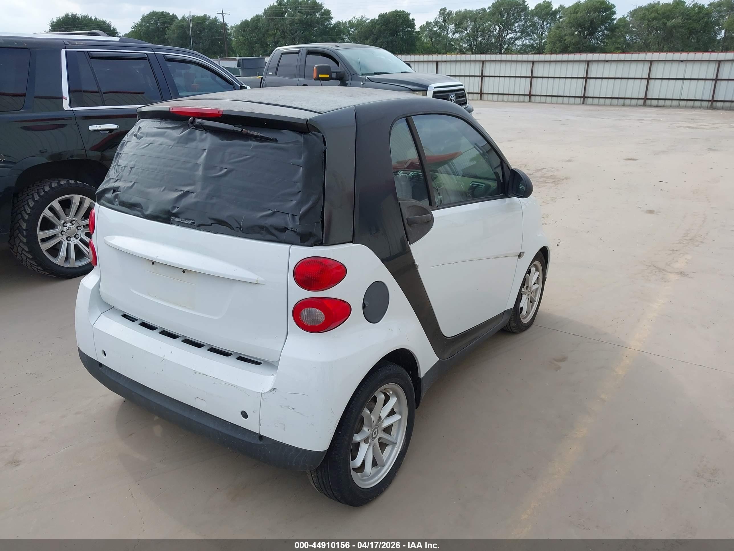 SMART FORTWO image 4