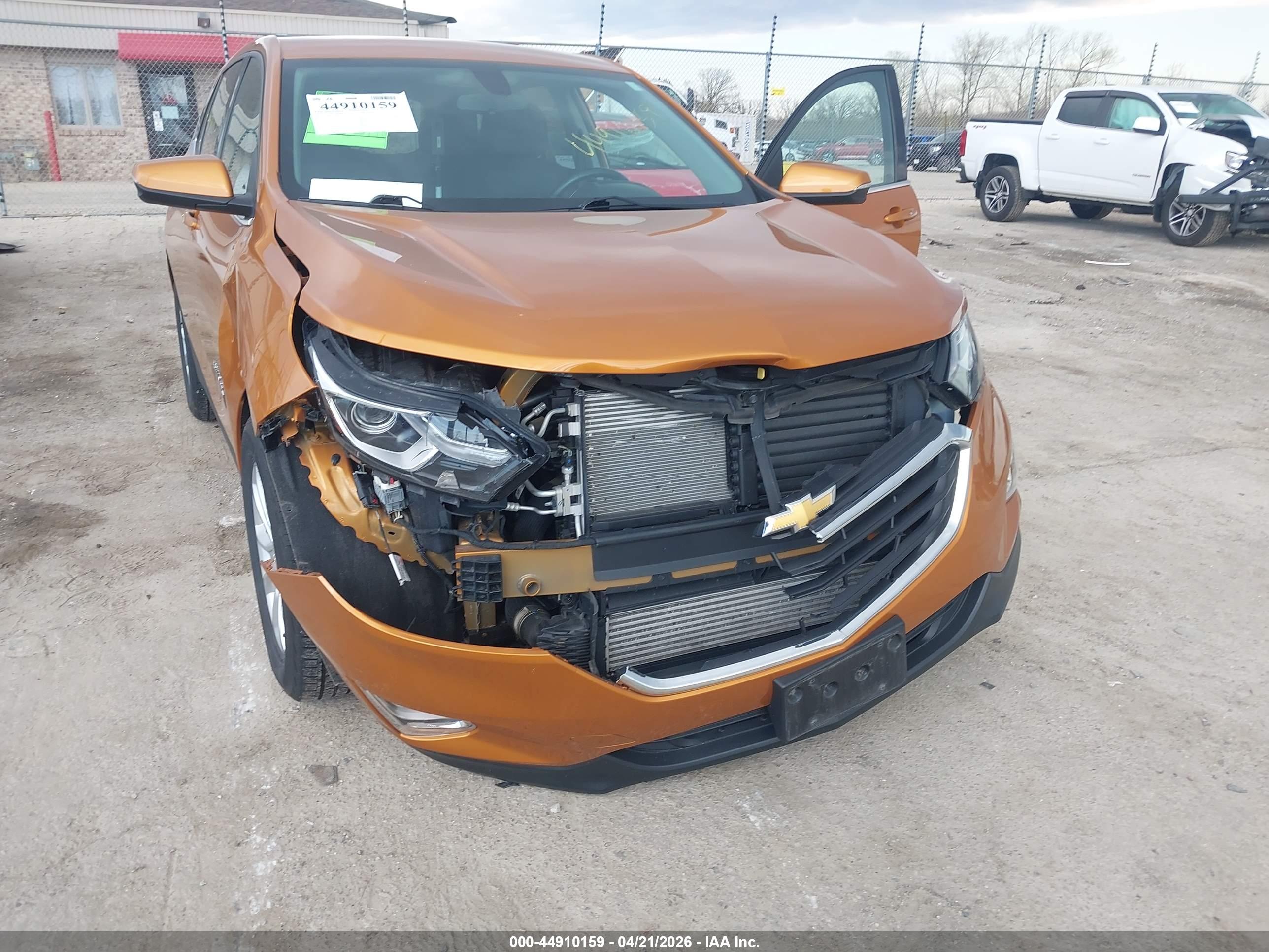 CHEVROLET EQUINOX image 6