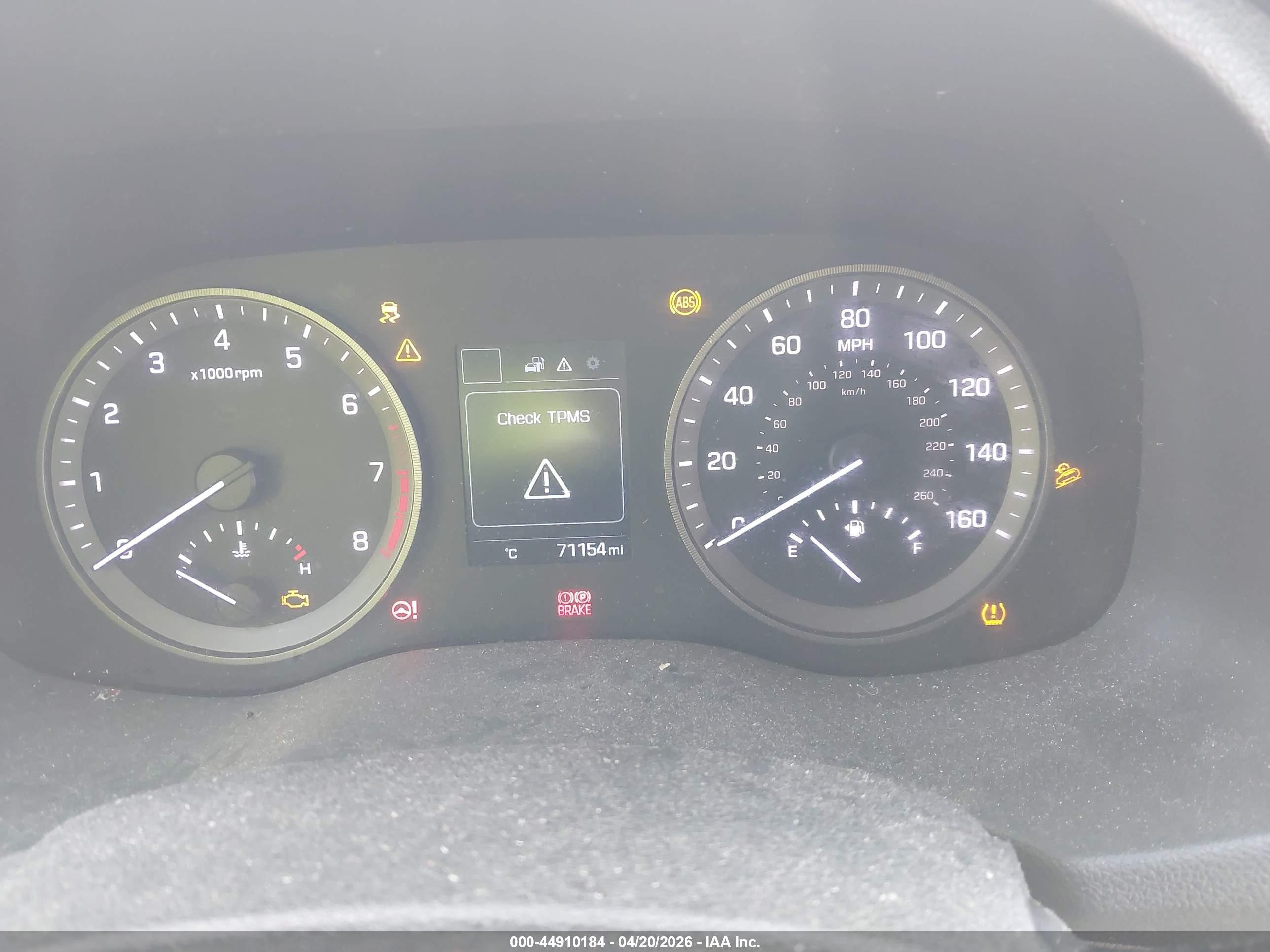 HYUNDAI TUCSON image 7