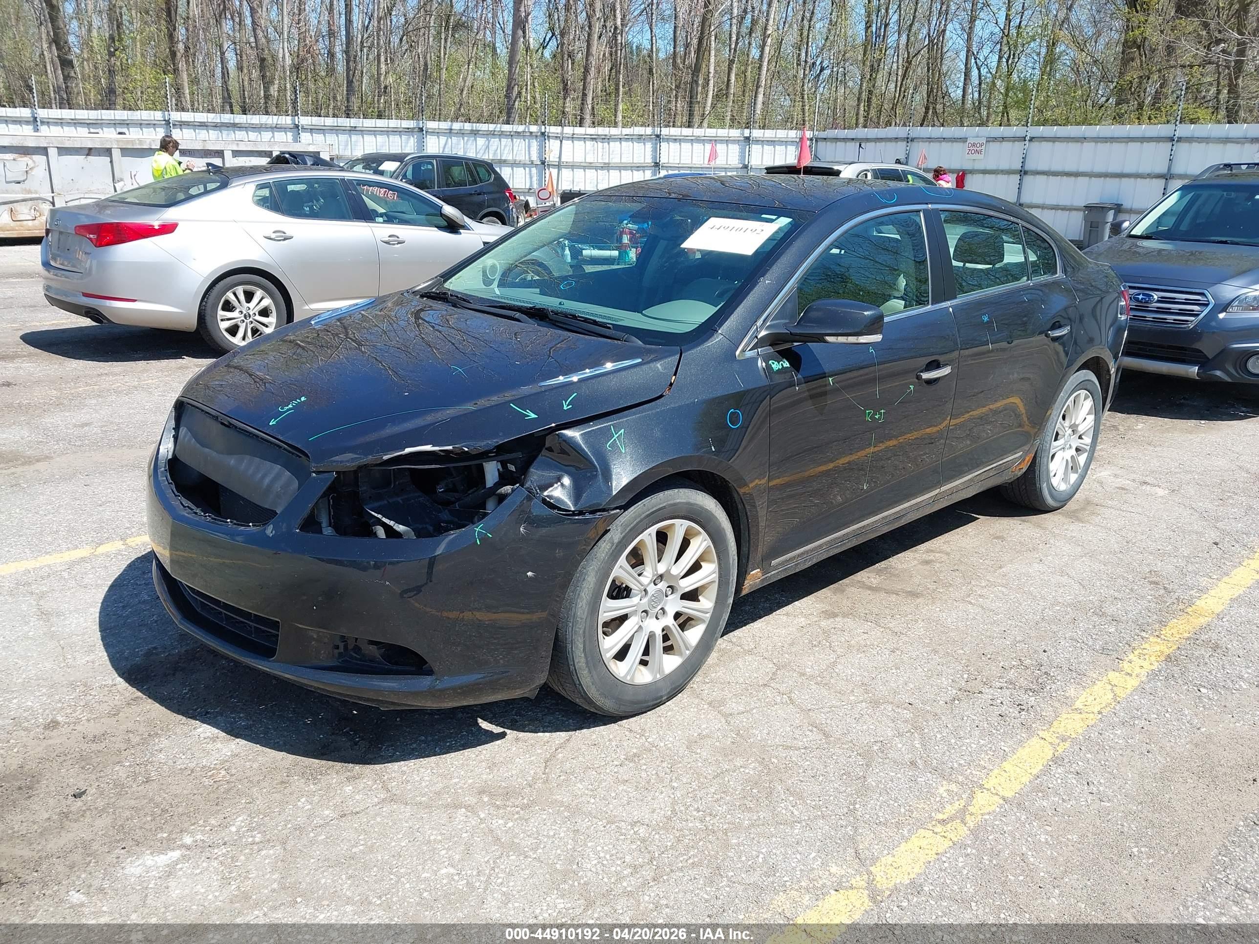 BUICK LACROSSE image 2