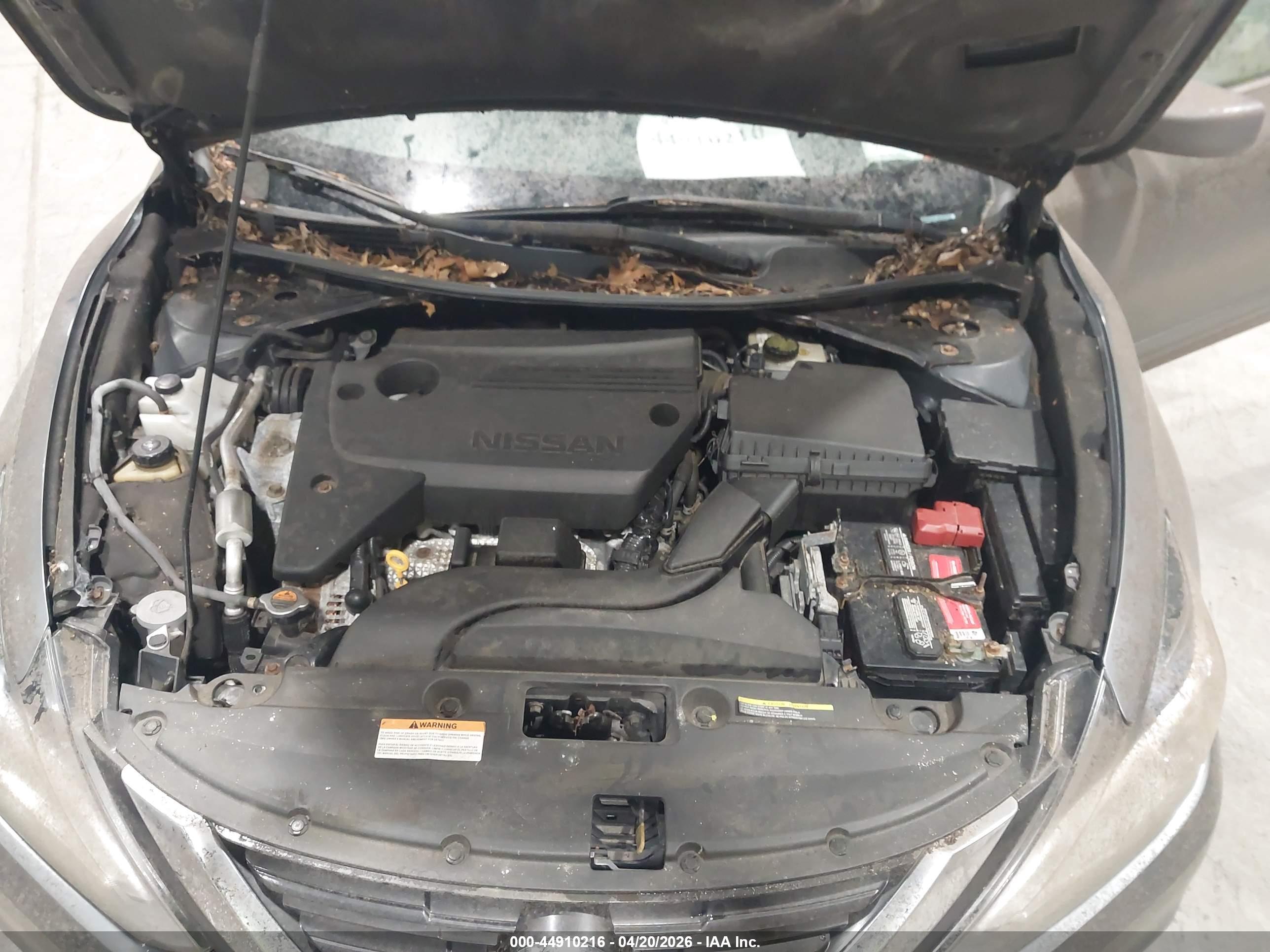 NISSAN ALTIMA image 10