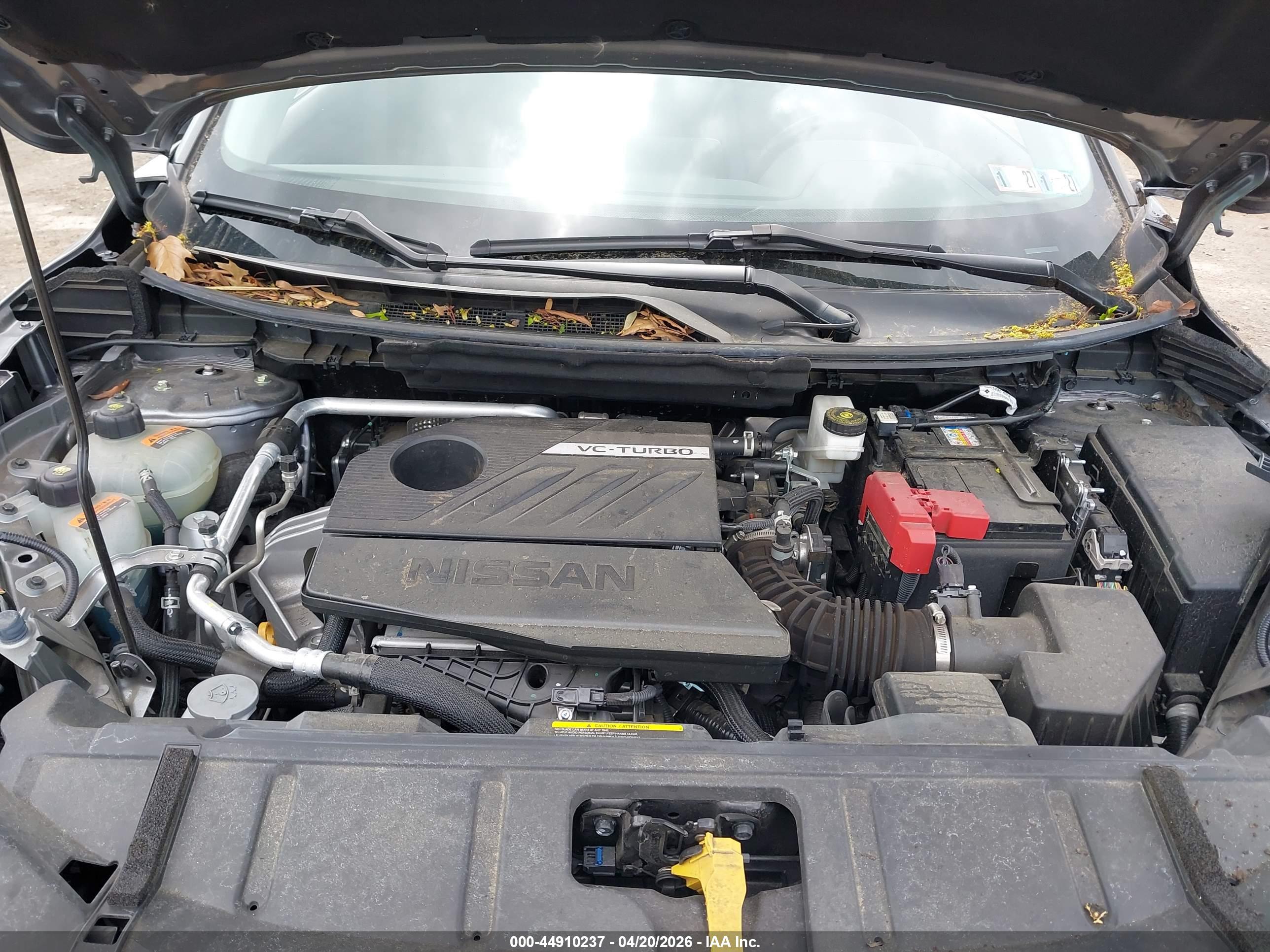 NISSAN ROGUE image 10