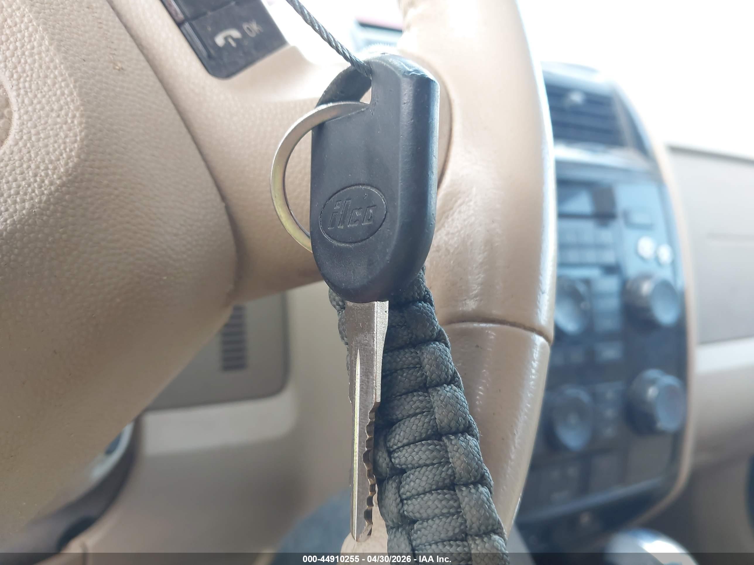 FORD ESCAPE image 11