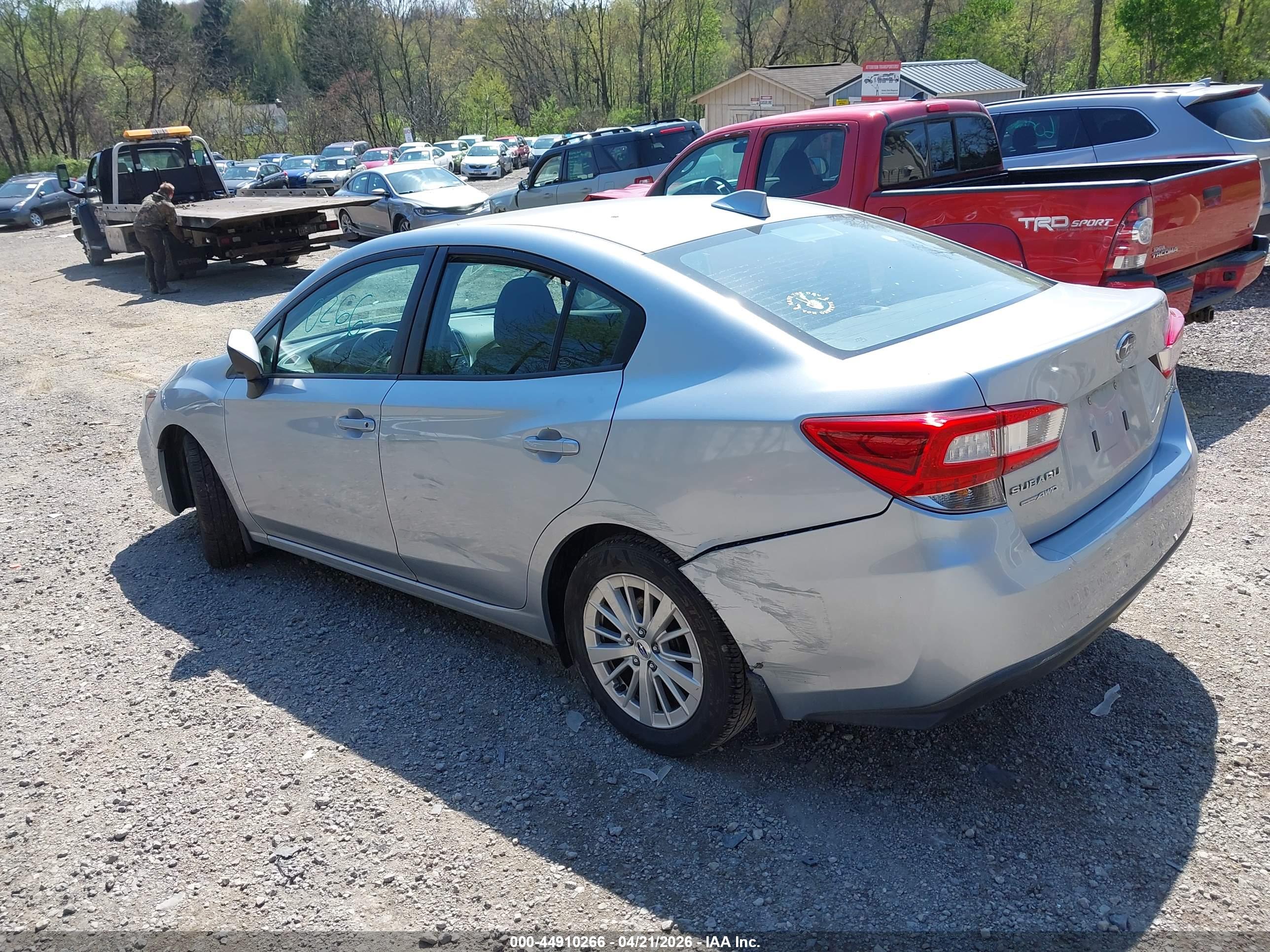 SUBARU IMPREZA image 3