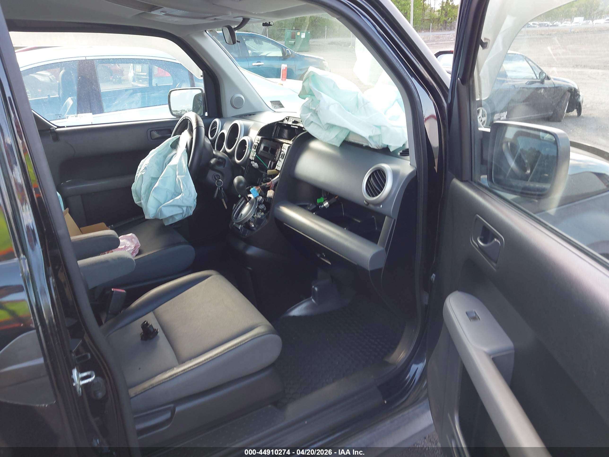 HONDA ELEMENT image 5