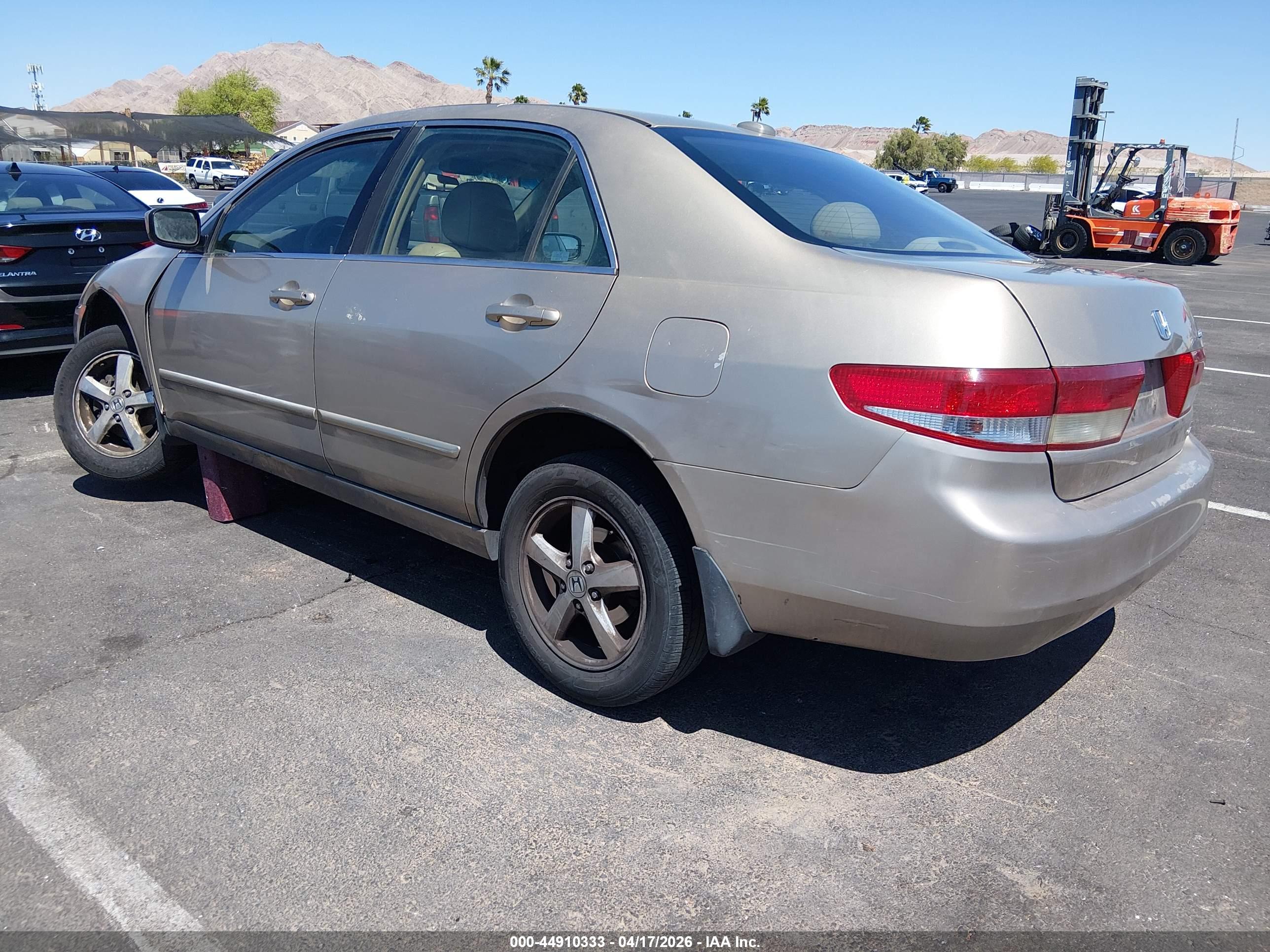 HONDA ACCORD image 3
