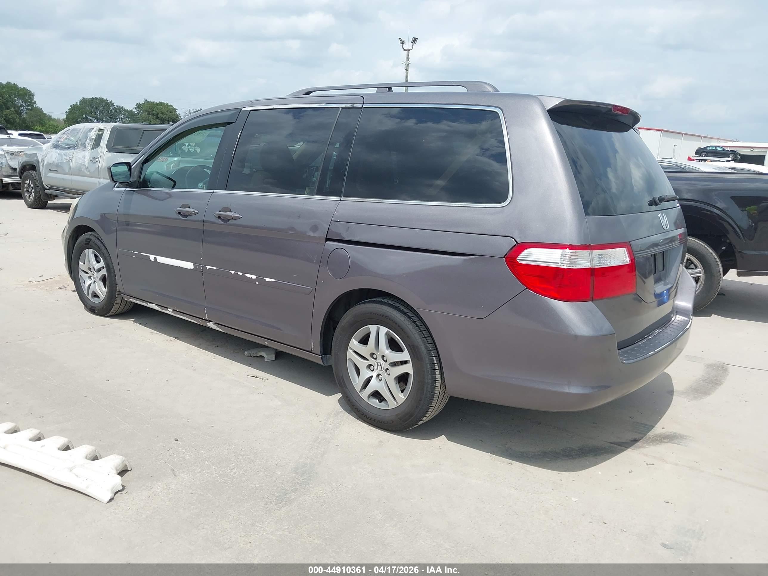 HONDA ODYSSEY image 3