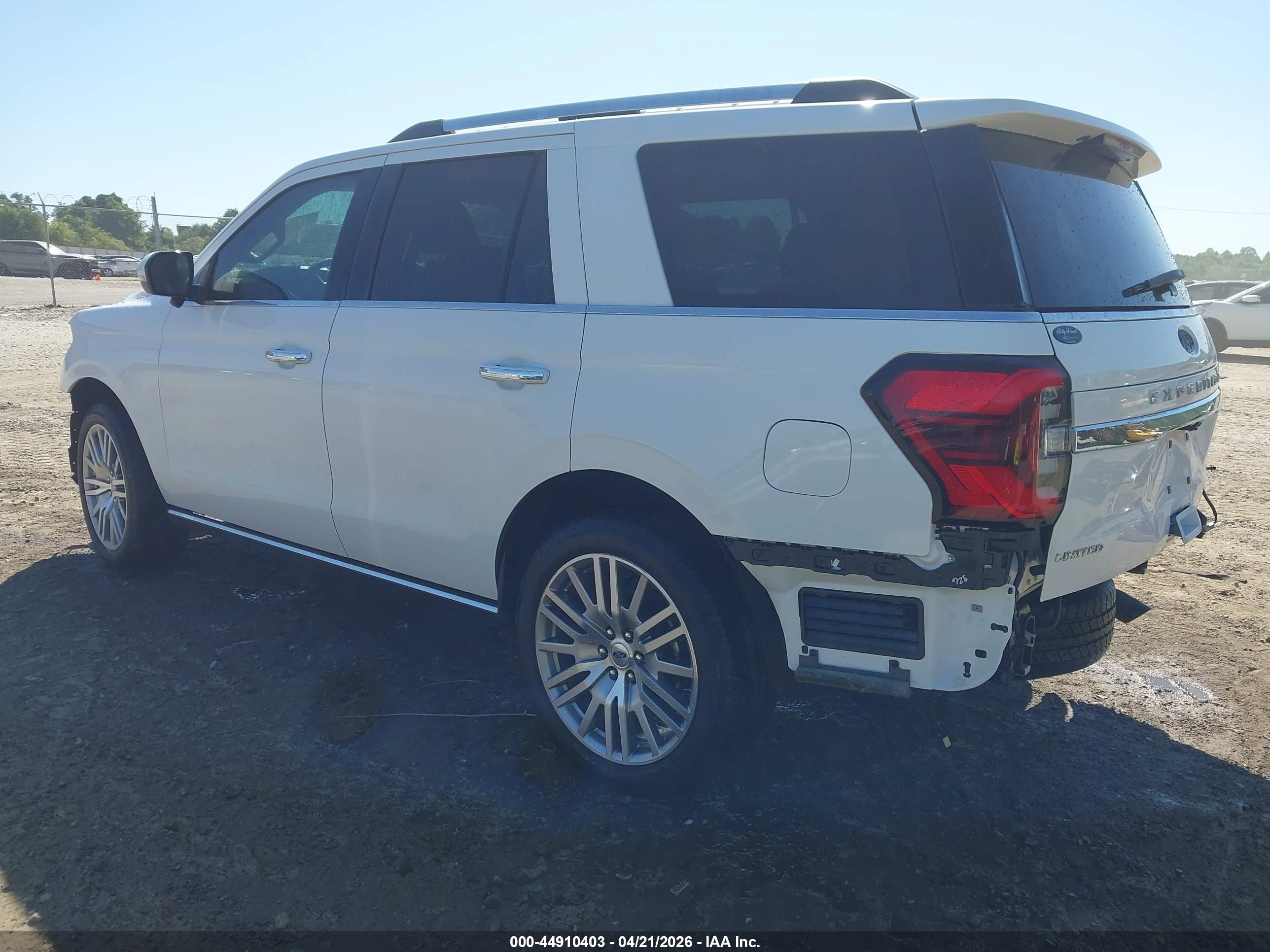 FORD EXPEDITION image 3