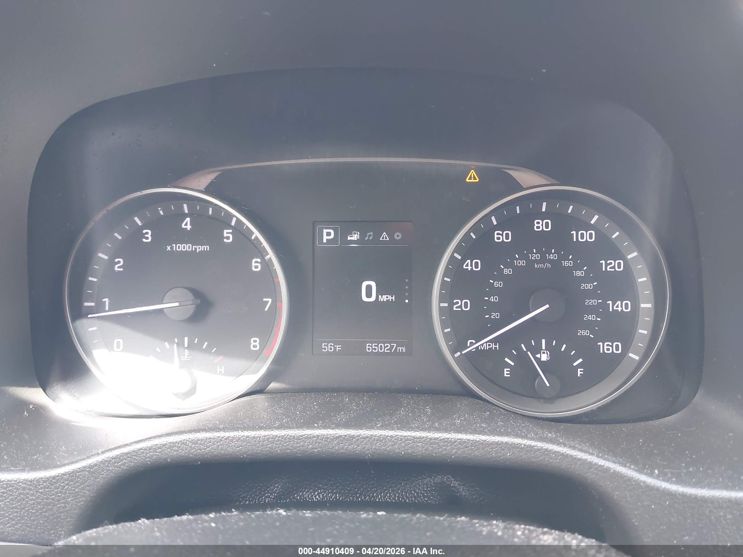HYUNDAI ELANTRA image 7