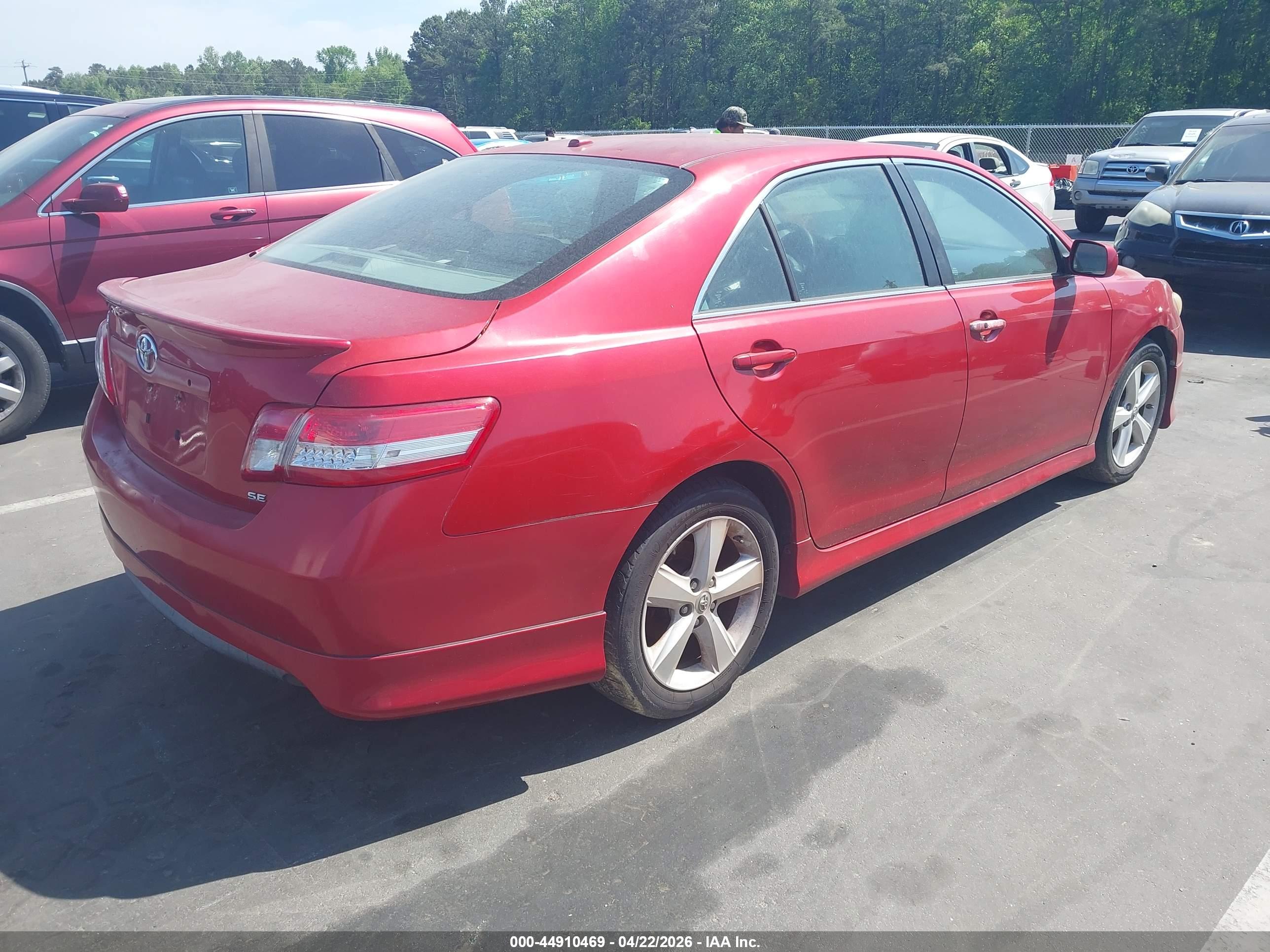 TOYOTA CAMRY image 4