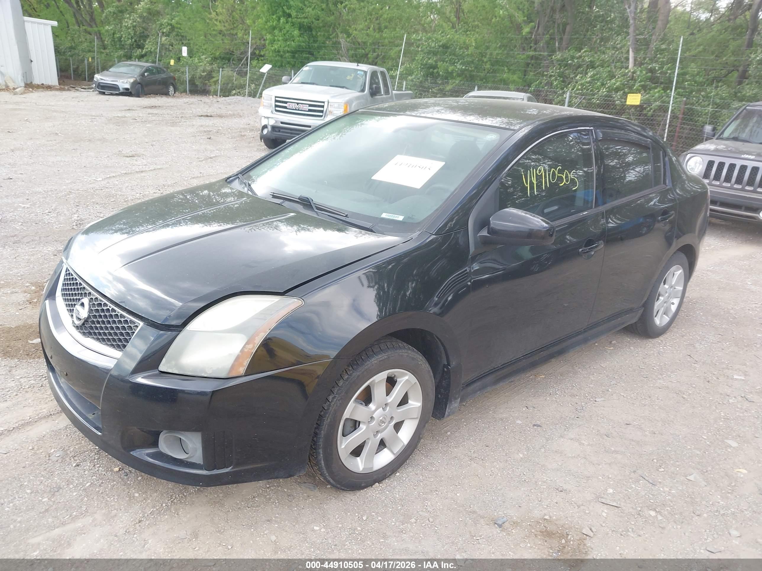NISSAN SENTRA image 2