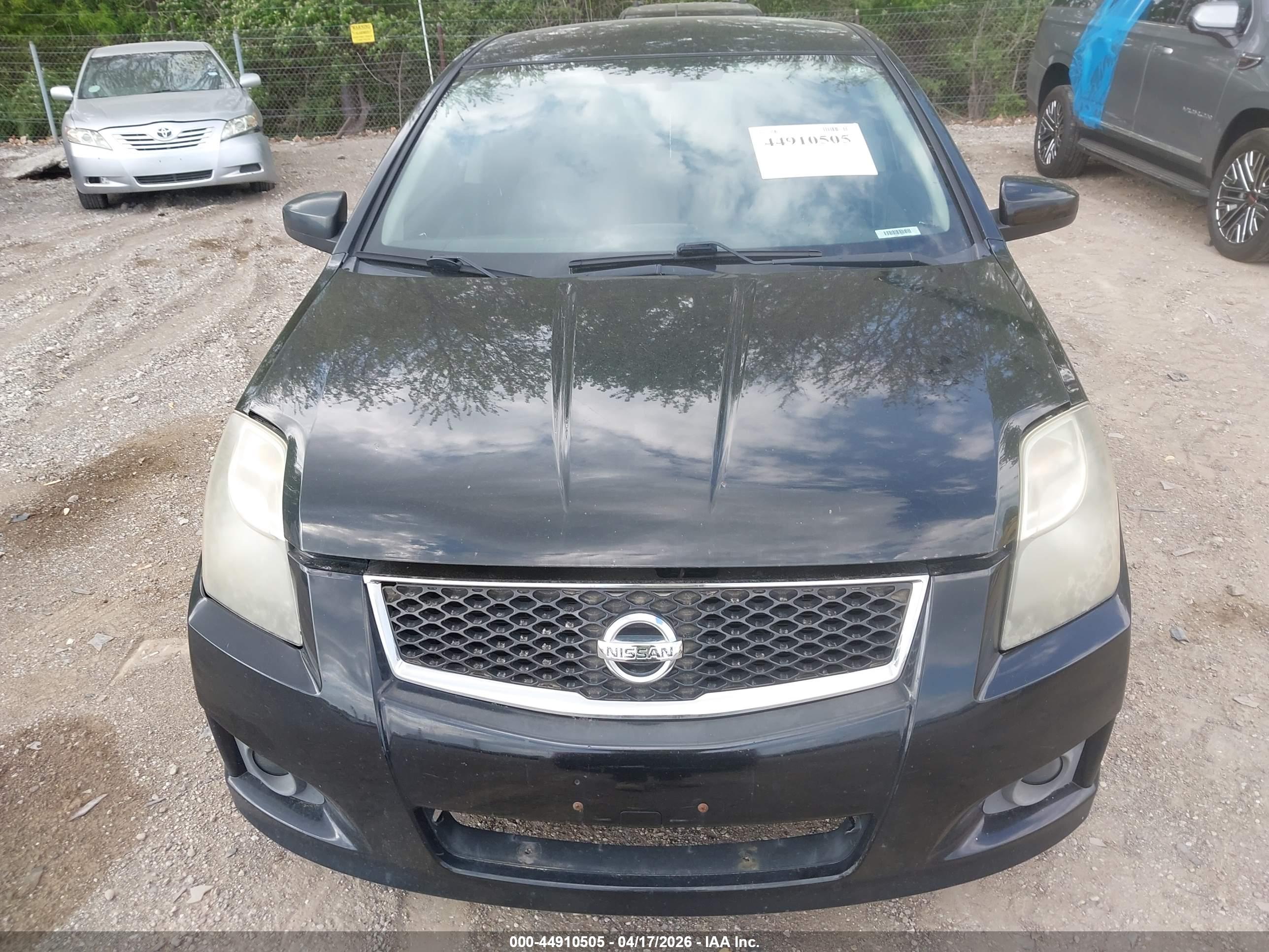 NISSAN SENTRA image 6