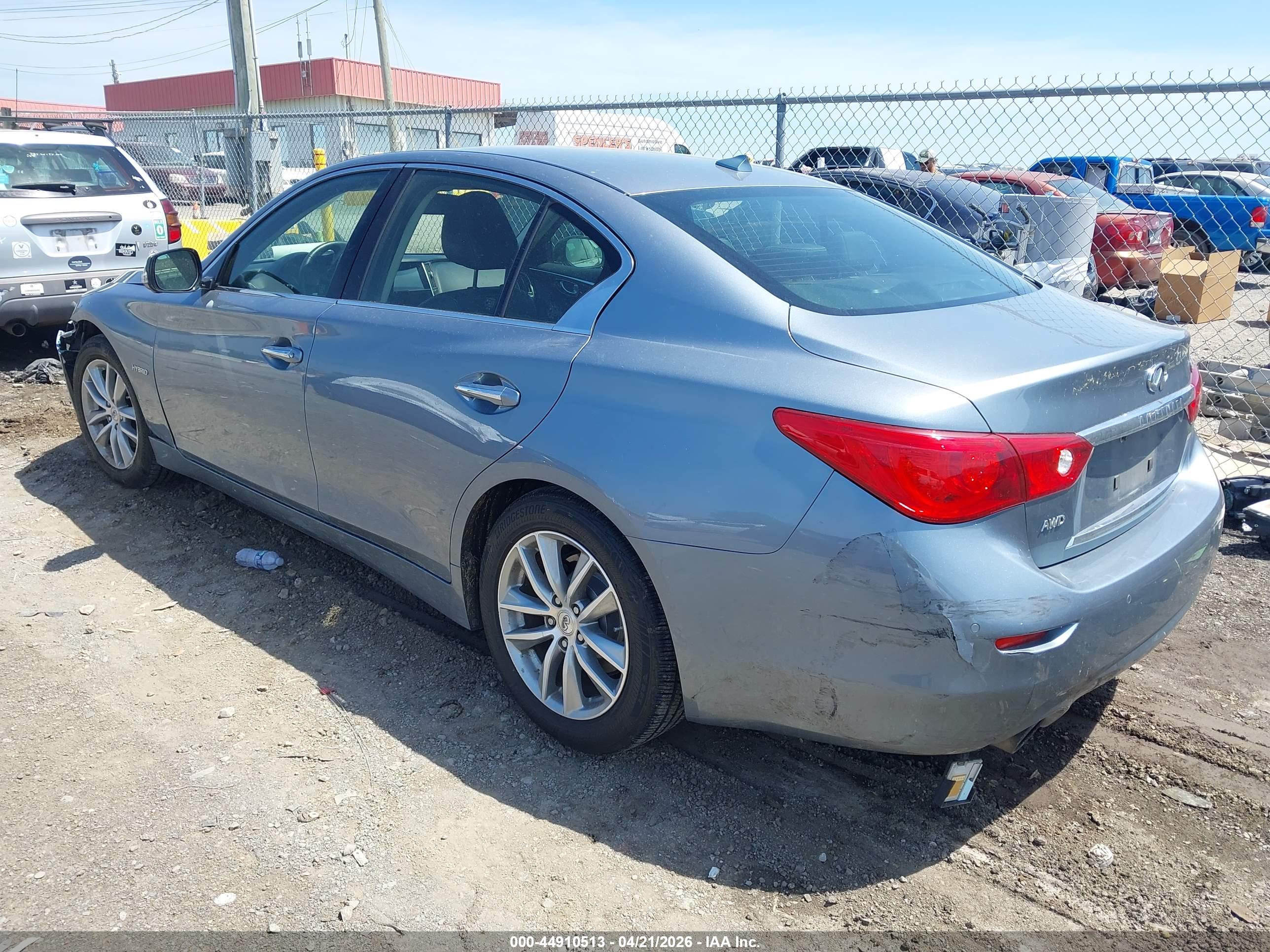 INFINITI Q50 image 3